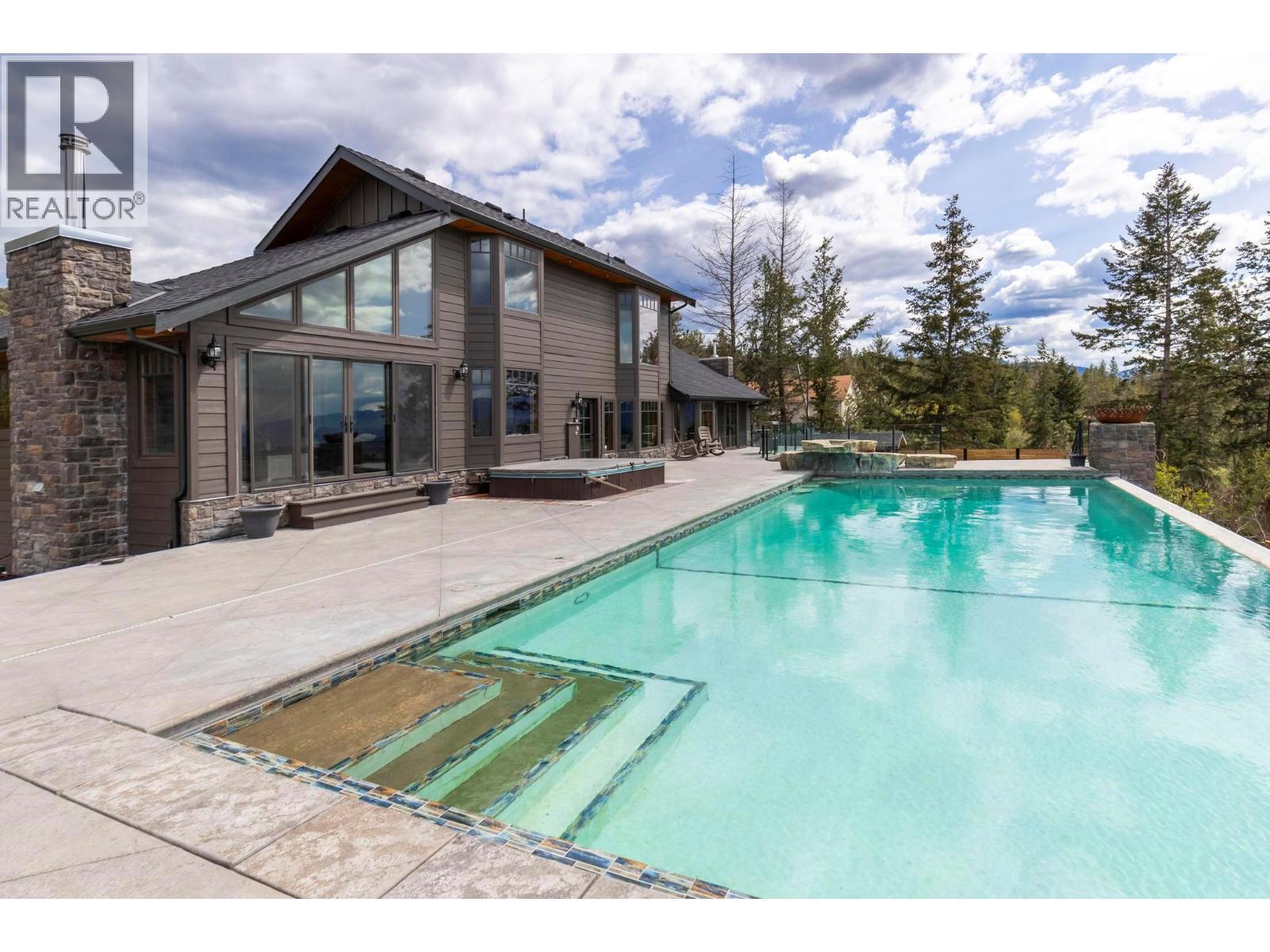 5774 Deadpine Drive, Kelowna, British Columbia  V1P 1A3 - Photo 47 - 10372291