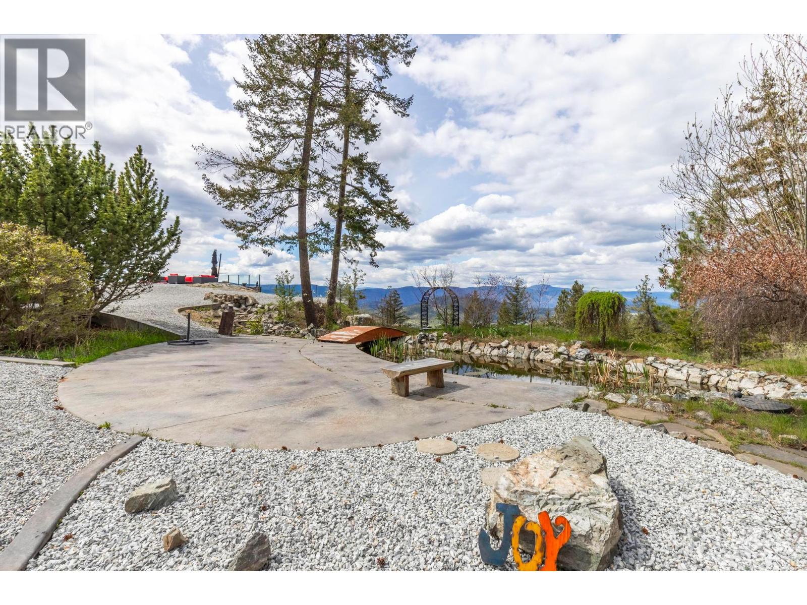 5774 Deadpine Drive, Kelowna, British Columbia  V1P 1A3 - Photo 52 - 10372291