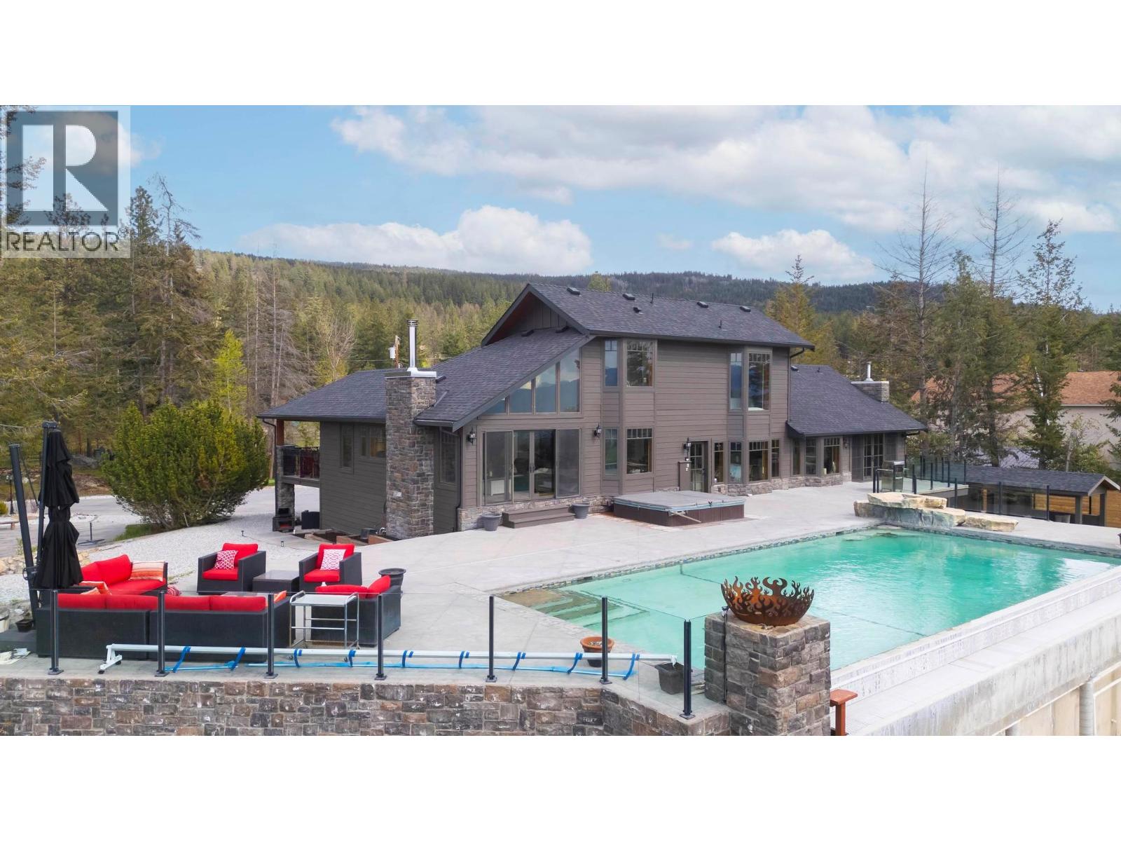 5774 Deadpine Drive, Kelowna, British Columbia  V1P 1A3 - Photo 7 - 10372291