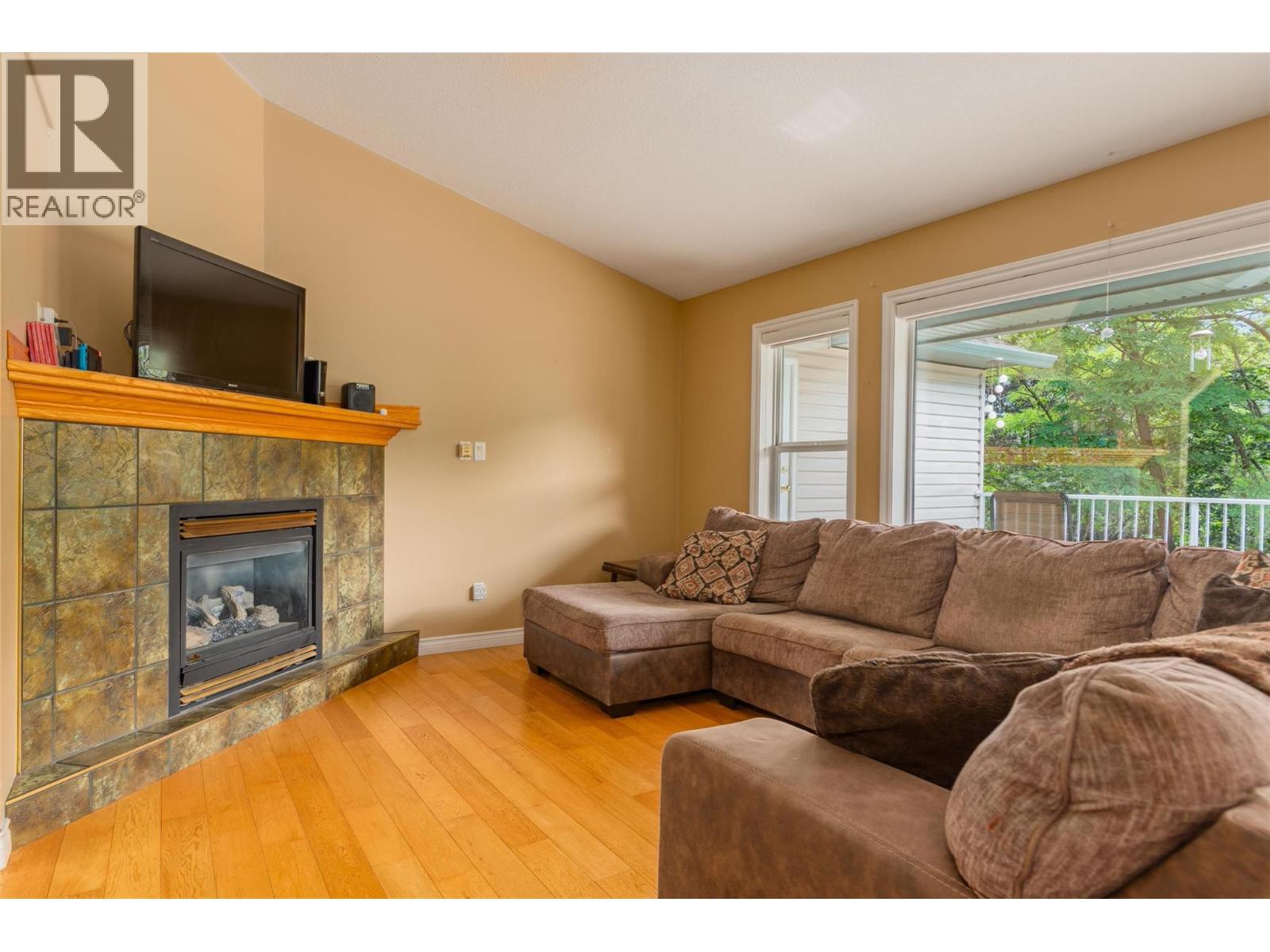 3209 5th Avenue, Castlegar, British Columbia  V1N 2V6 - Photo 26 - 10372708