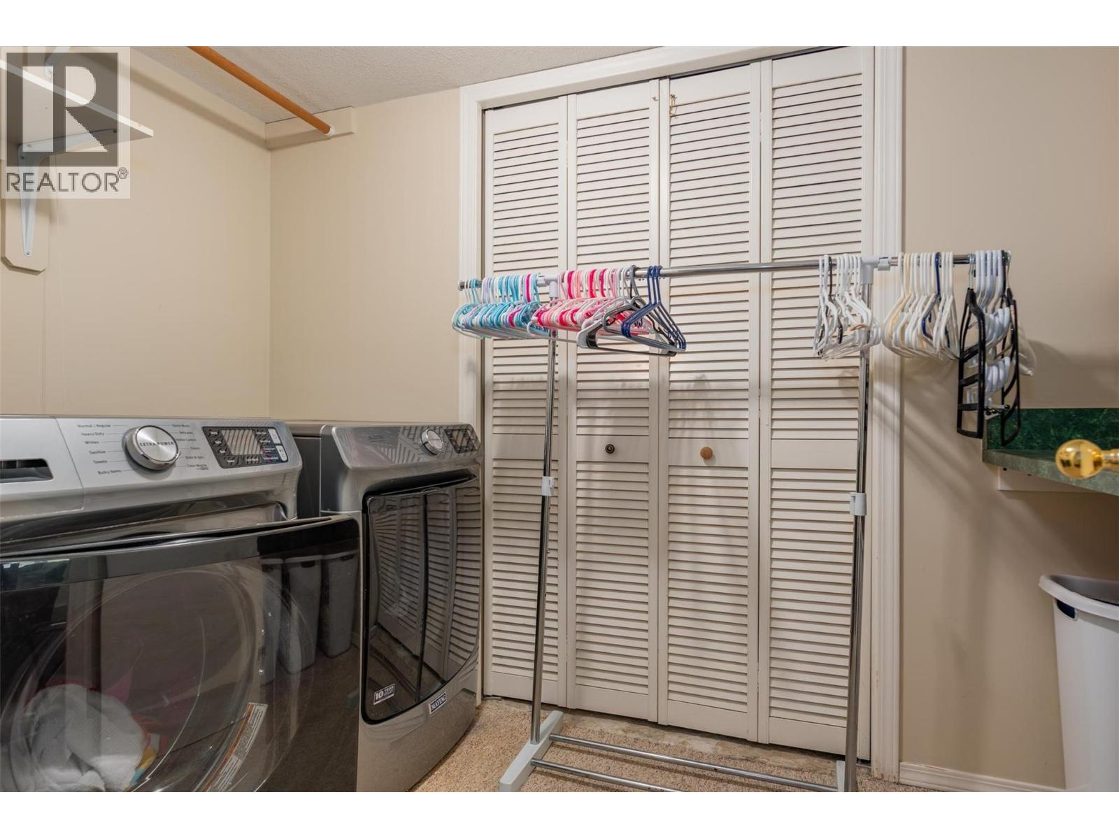 3209 5th Avenue, Castlegar, British Columbia  V1N 2V6 - Photo 43 - 10372708