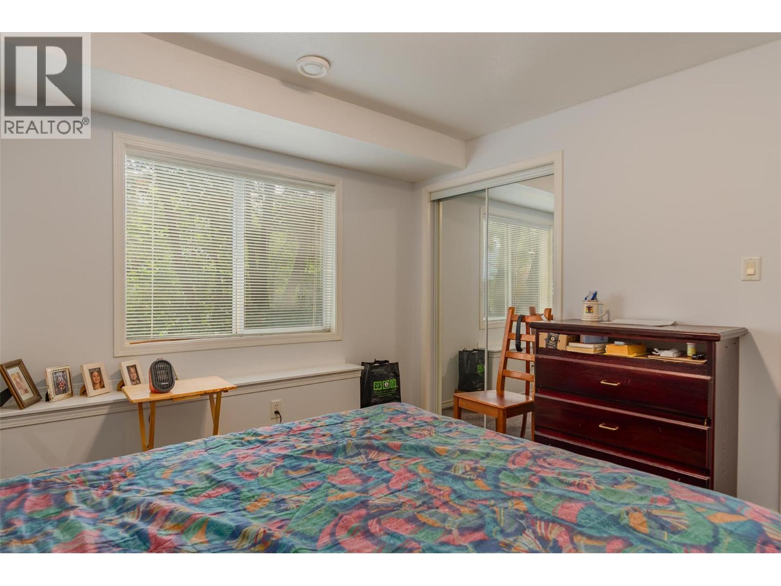 3209 5th Avenue, Castlegar, British Columbia  V1N 2V6 - Photo 51 - 10372708