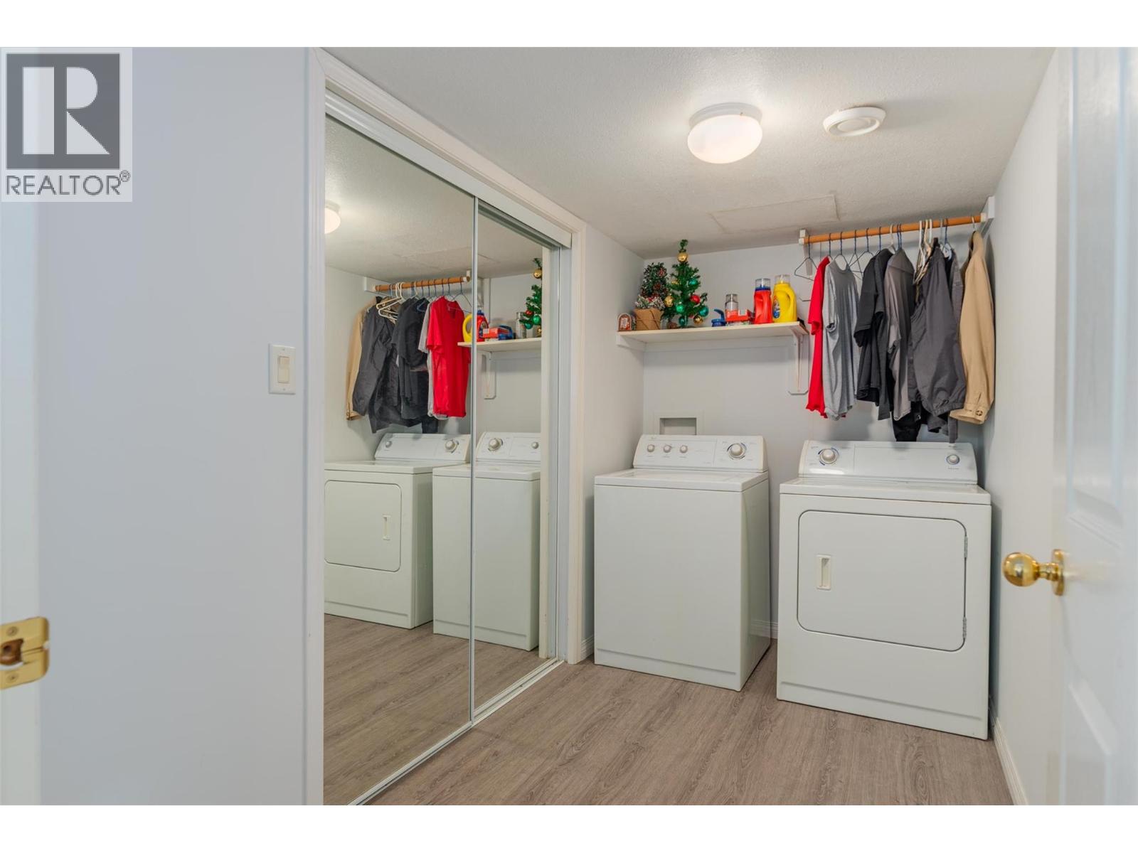 3209 5th Avenue, Castlegar, British Columbia  V1N 2V6 - Photo 52 - 10372708