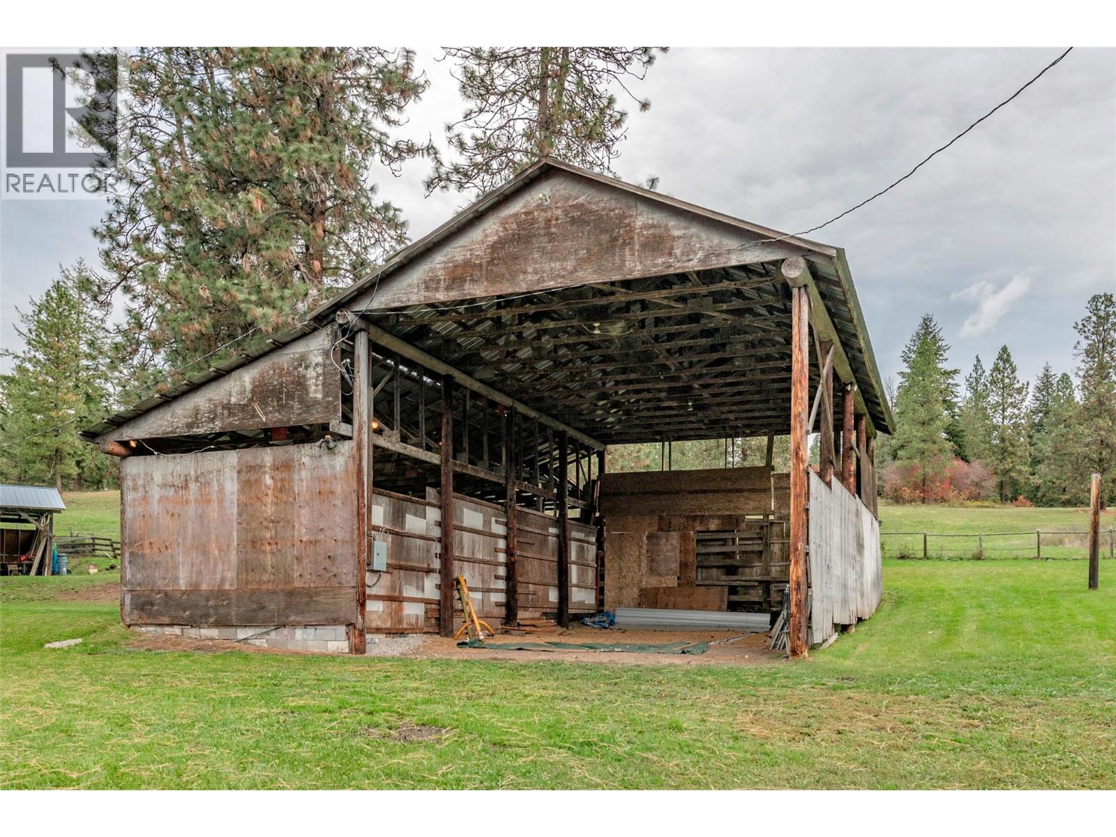2150 Rashdale Road, Spallumcheen, British Columbia  V0E 1B4 - Photo 60 - 10372484