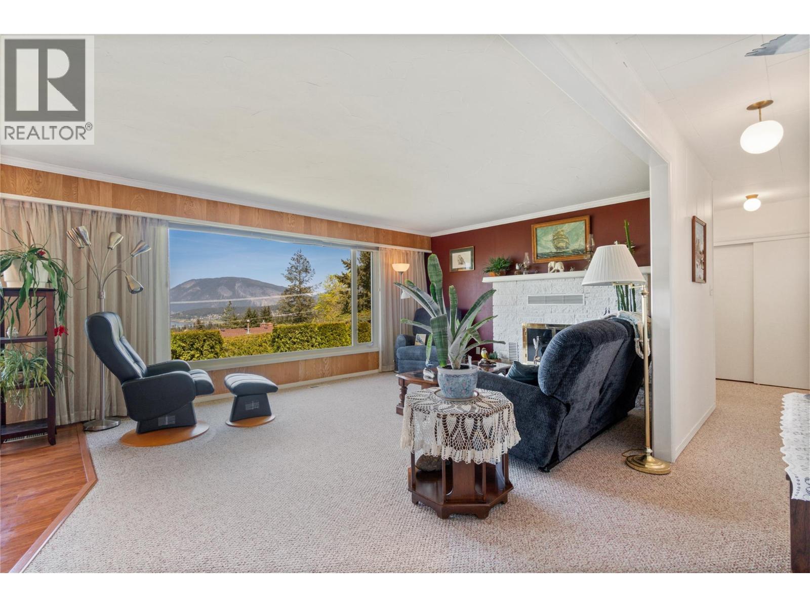 1290 15 Street Se, Salmon Arm, British Columbia  V1E 2G8 - Photo 37 - 10372472