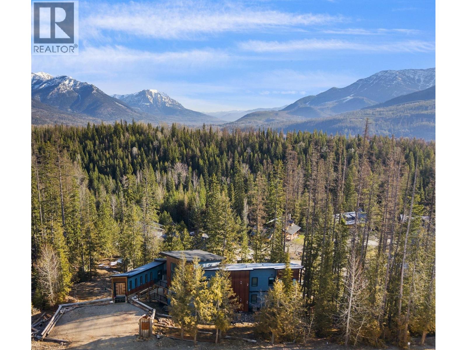 5339 Highline Drive, Fernie, British Columbia  V0B 1M6 - Photo 2 - 10372747
