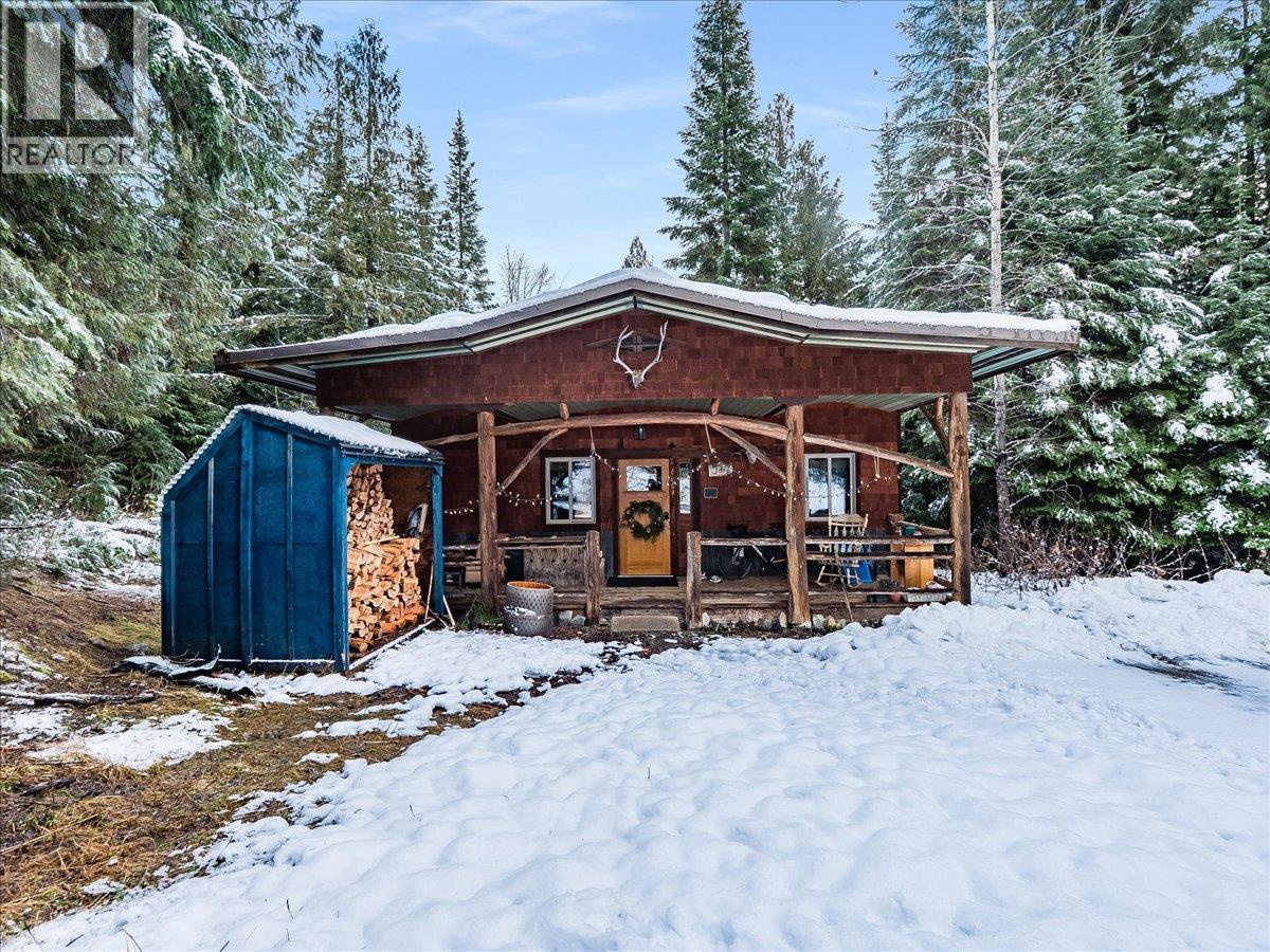 6610 6 Highway, Ymir, British Columbia  V0G 2K0 - Photo 35 - 10371621