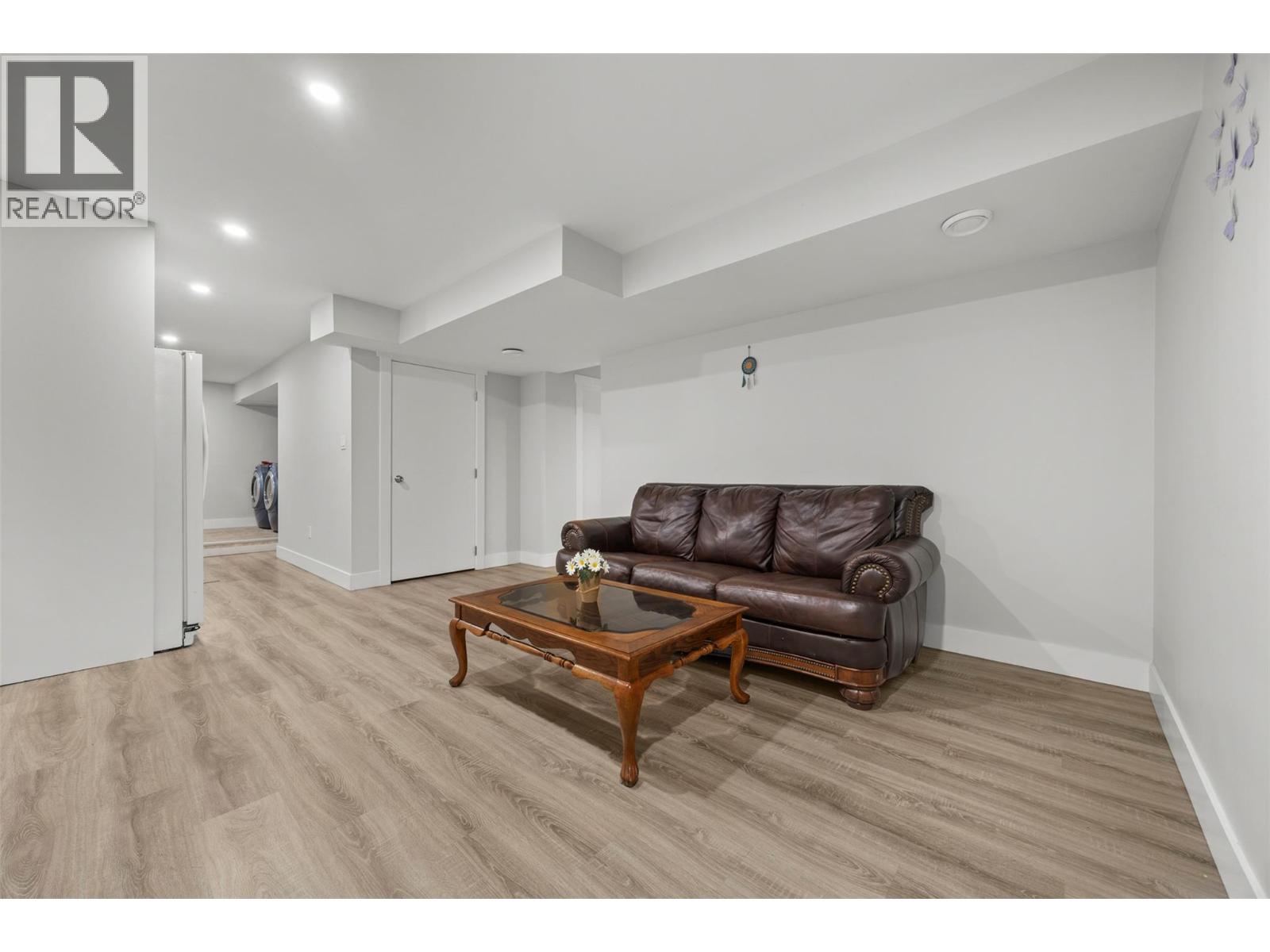 245 Adventure Road, Kelowna, British Columbia  V1X 1N5 - Photo 18 - 10372777