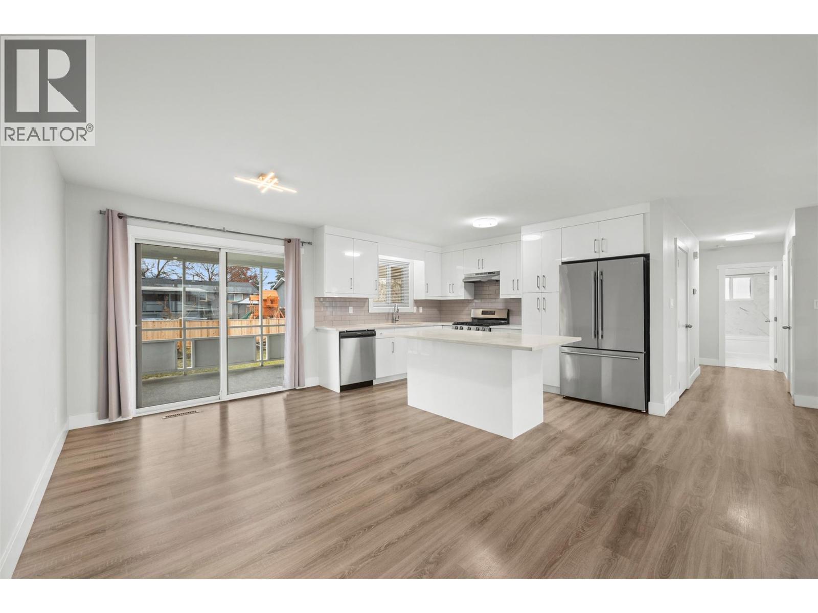 245 Adventure Road, Kelowna, British Columbia  V1X 1N5 - Photo 3 - 10372777