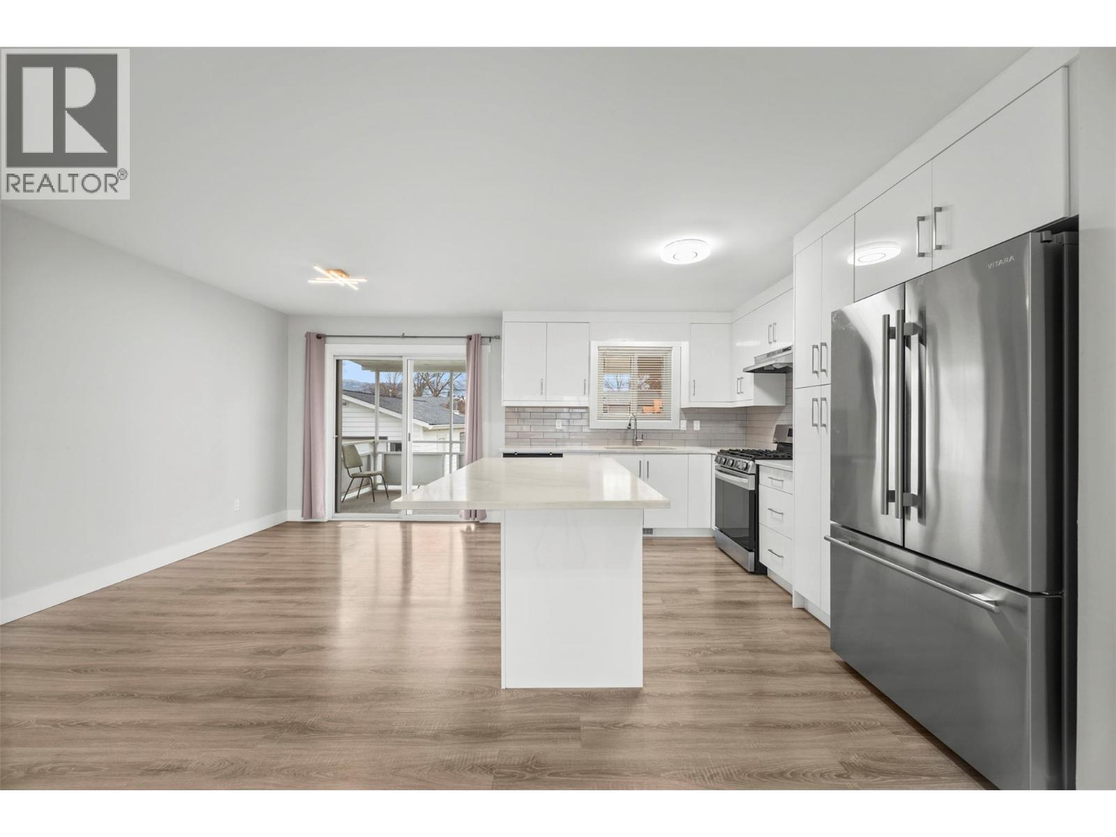 245 Adventure Road, Kelowna, British Columbia  V1X 1N5 - Photo 6 - 10372777