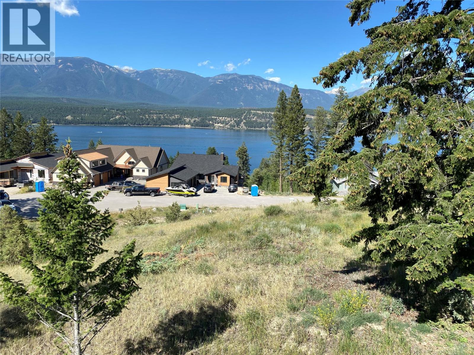 4 Stoddart Estates Drive, windermere, British Columbia