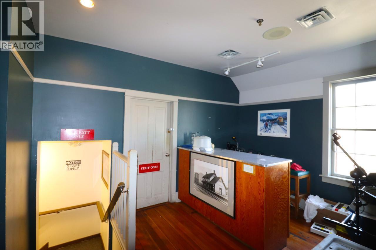 7654 Donaldson Drive, Grand Forks, British Columbia  V0H 1H2 - Photo 14 - 10372812