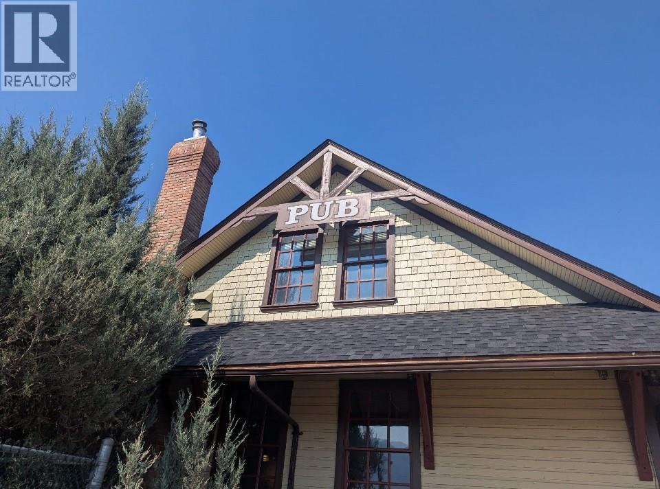 7654 Donaldson Drive, Grand Forks, British Columbia  V0H 1H2 - Photo 6 - 10372812
