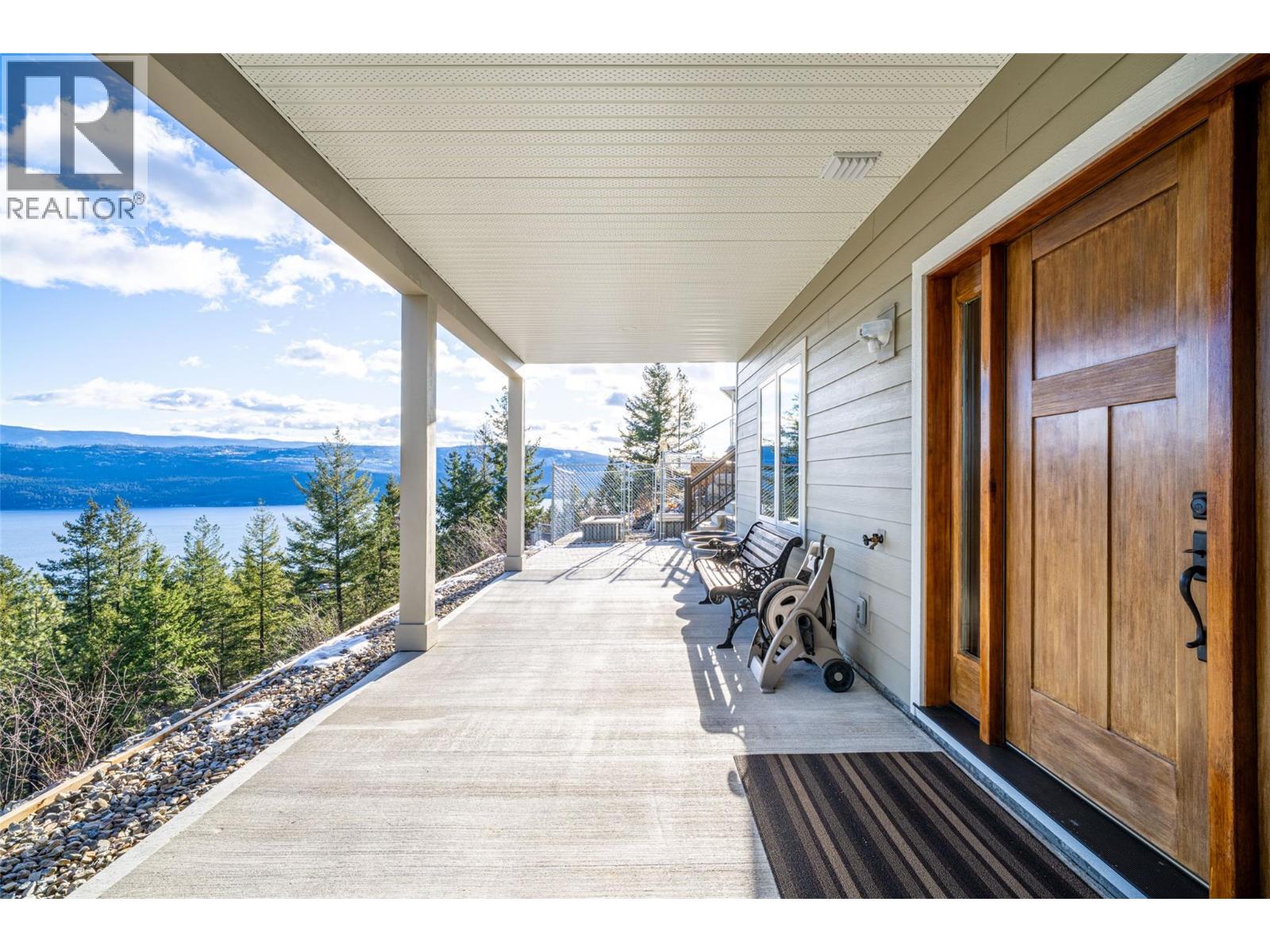 132 Crown Crescent, Vernon, British Columbia  V1H 2C3 - Photo 68 - 10372473