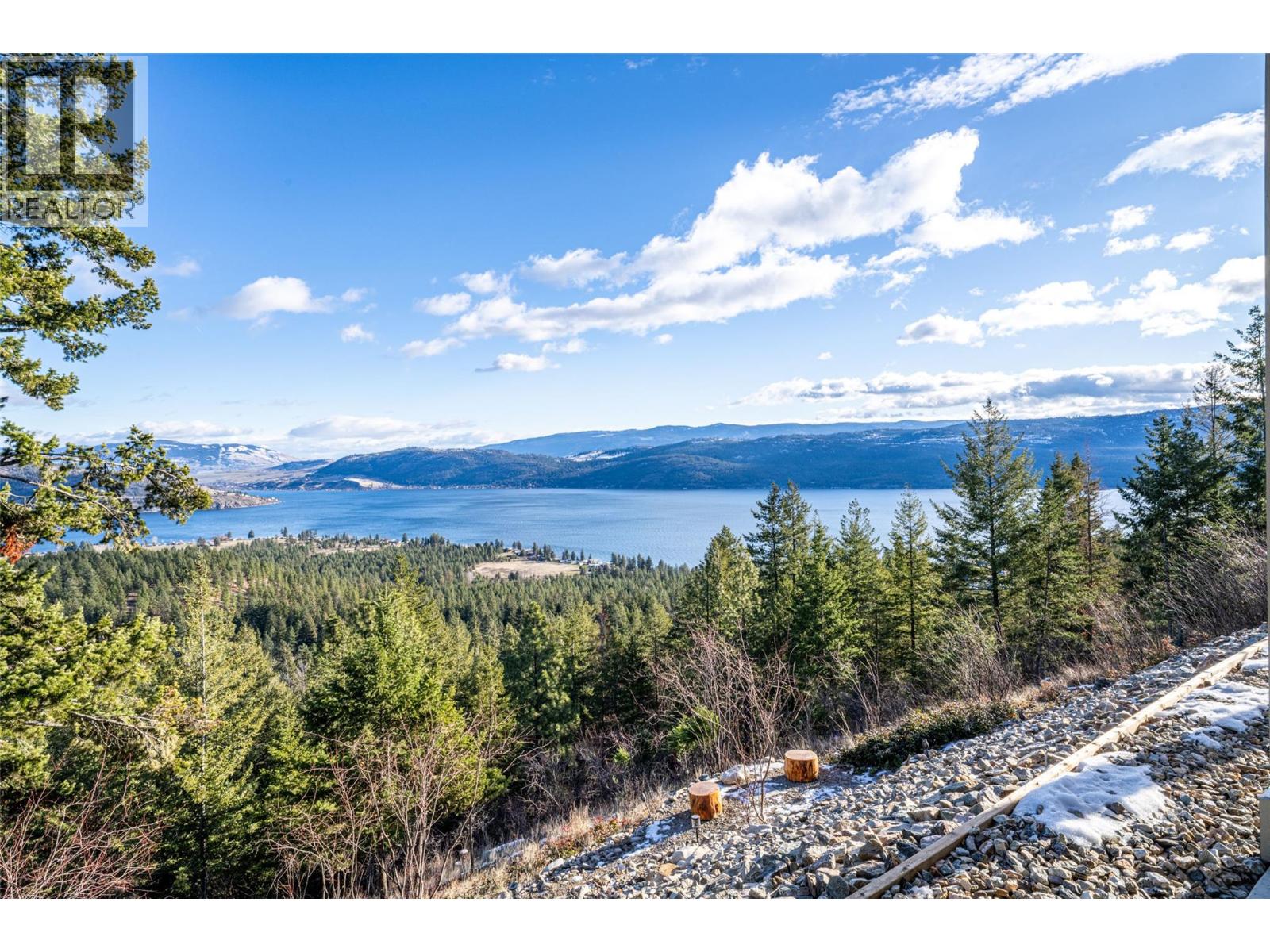 132 Crown Crescent, Vernon, British Columbia  V1H 2C3 - Photo 70 - 10372473