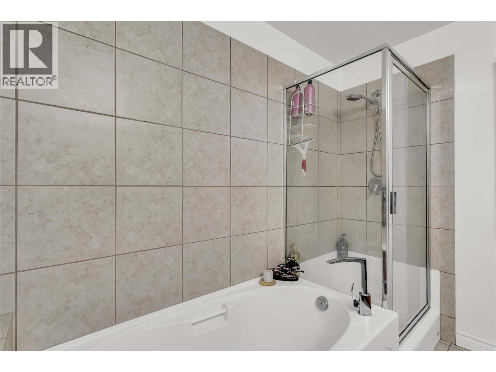 1961 Durnin Road Unit# 104, Kelowna, British Columbia  V1X 7Z6 - Photo 16 - 10372755