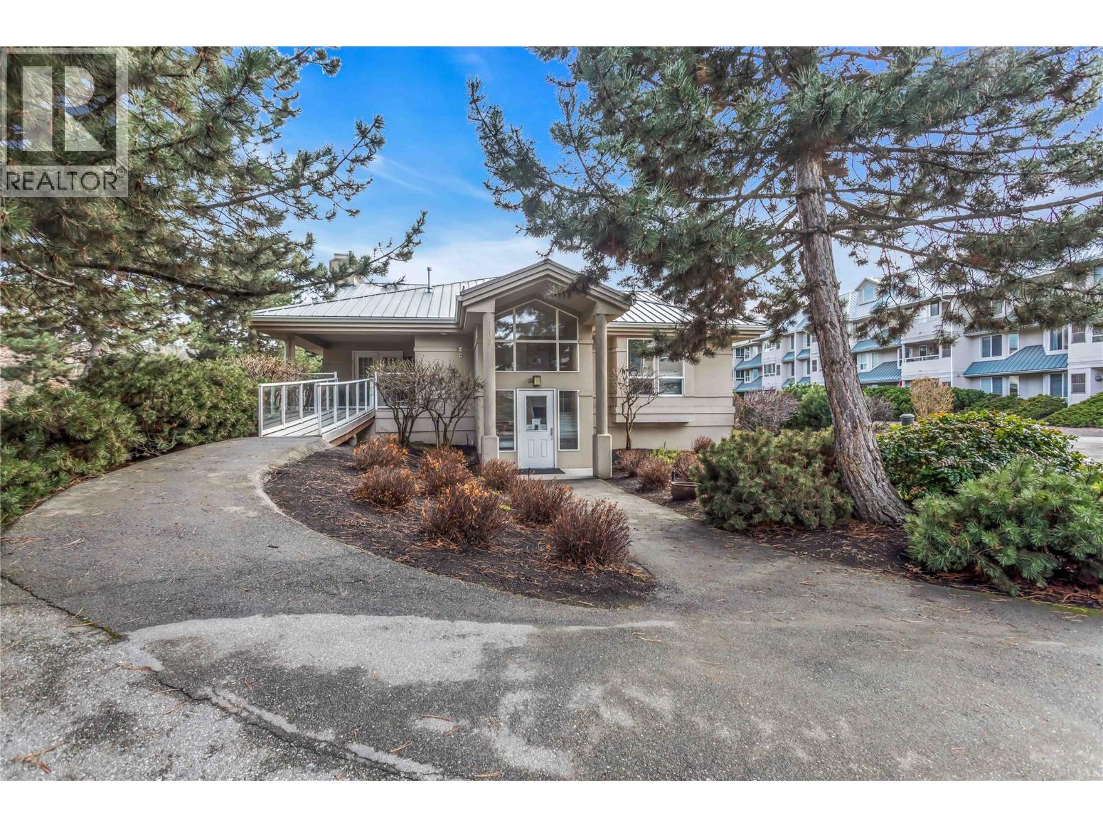 1961 Durnin Road Unit# 104, Kelowna, British Columbia  V1X 7Z6 - Photo 20 - 10372755