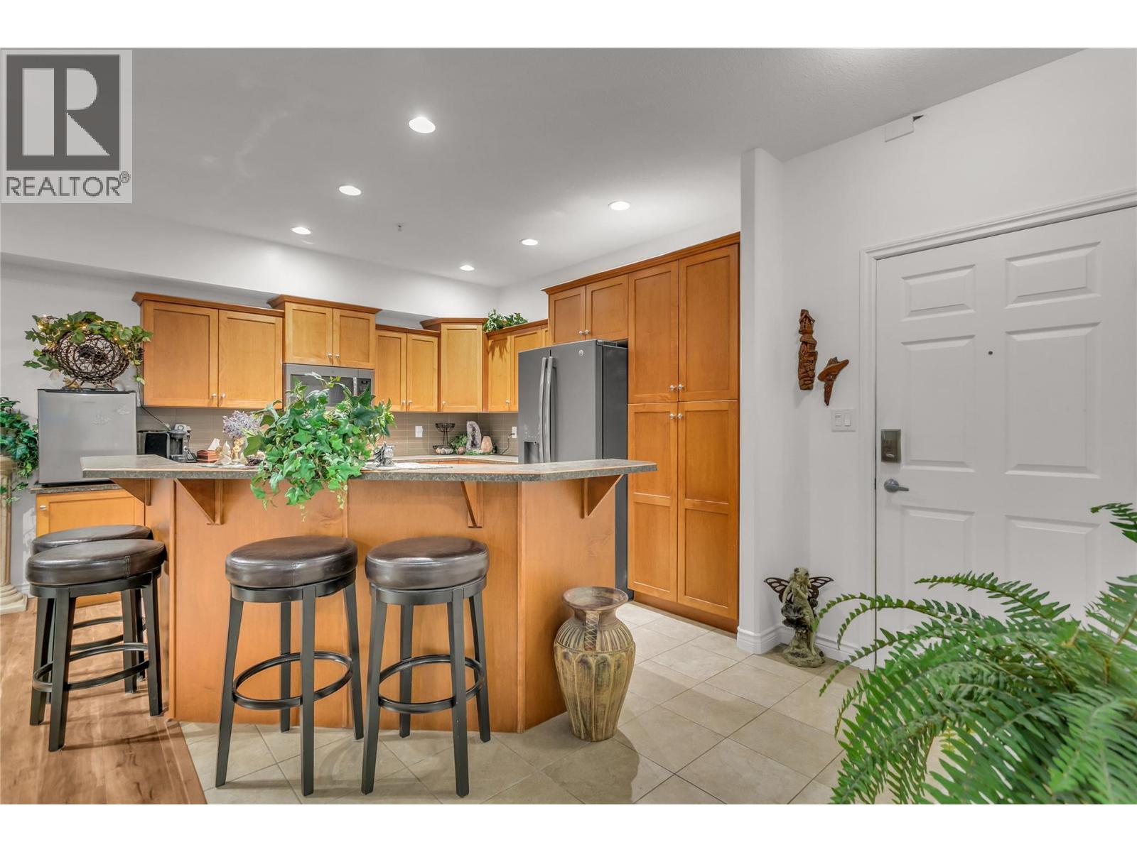 1961 Durnin Road Unit# 104, Kelowna, British Columbia  V1X 7Z6 - Photo 8 - 10372755