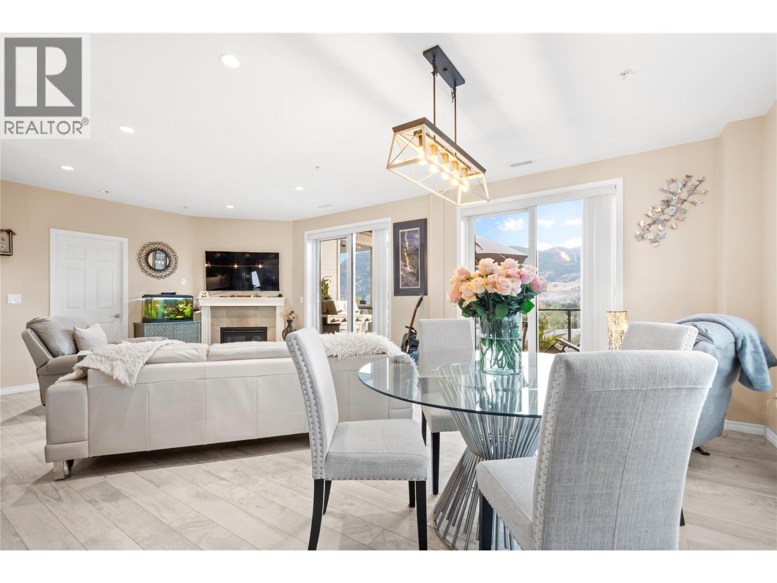 3388 Skaha Lake Road Unit# 1002, Penticton, British Columbia  V2A 6G4 - Photo 10 - 10372695