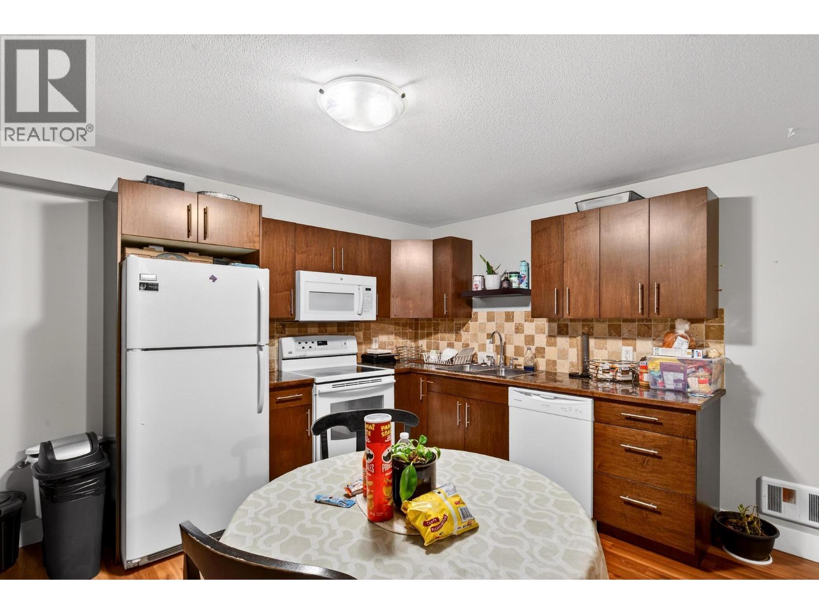 260 Ponto Road, Kelowna, British Columbia  V1X 2G1 - Photo 30 - 10371087