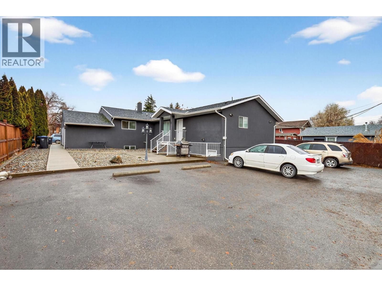 260 Ponto Road, Kelowna, British Columbia  V1X 2G1 - Photo 4 - 10371087