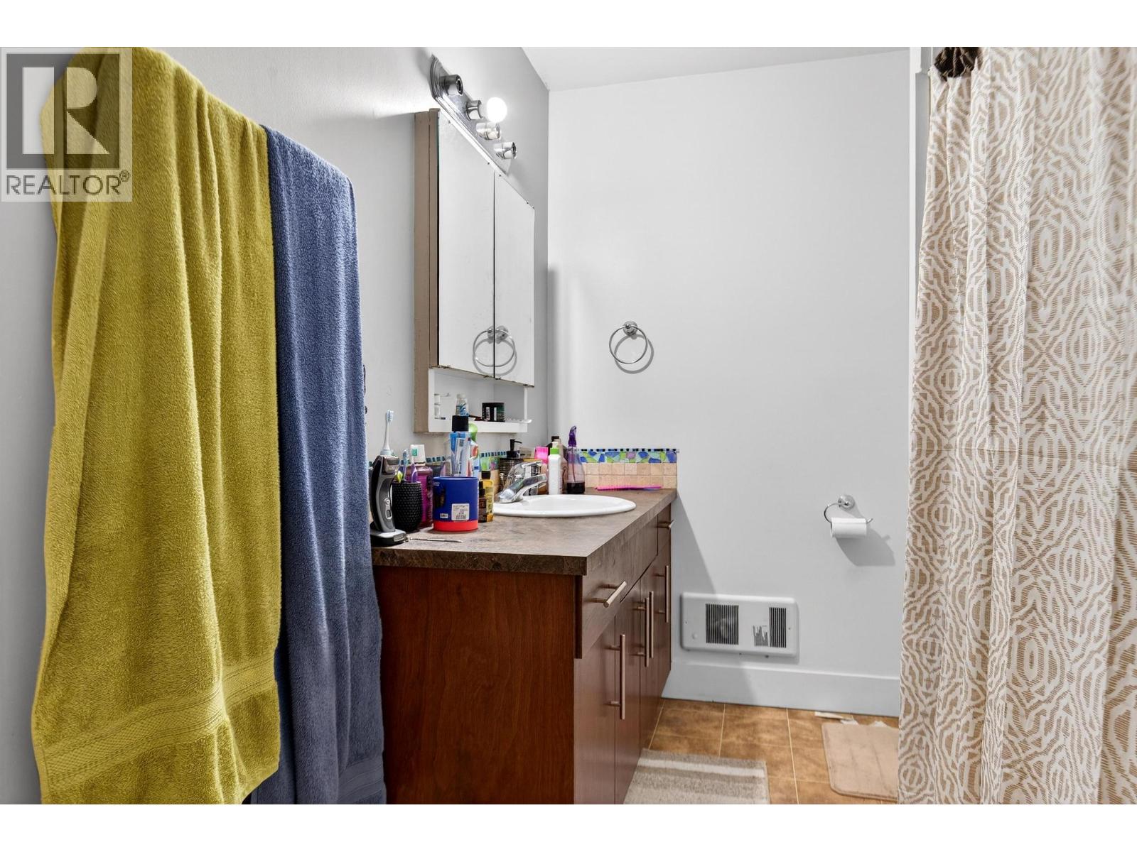 260 Ponto Road, Kelowna, British Columbia  V1X 2G1 - Photo 9 - 10371087