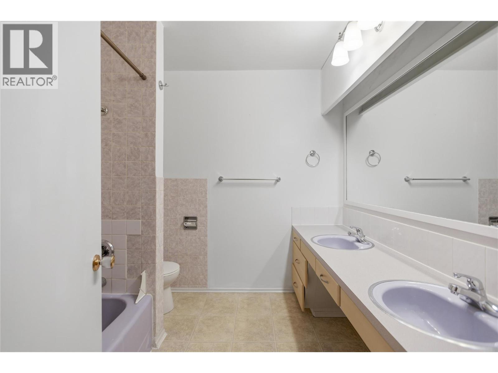 386 Tranquille Road, Kamloops, British Columbia  V2B 3G7 - Photo 10 - 10372620