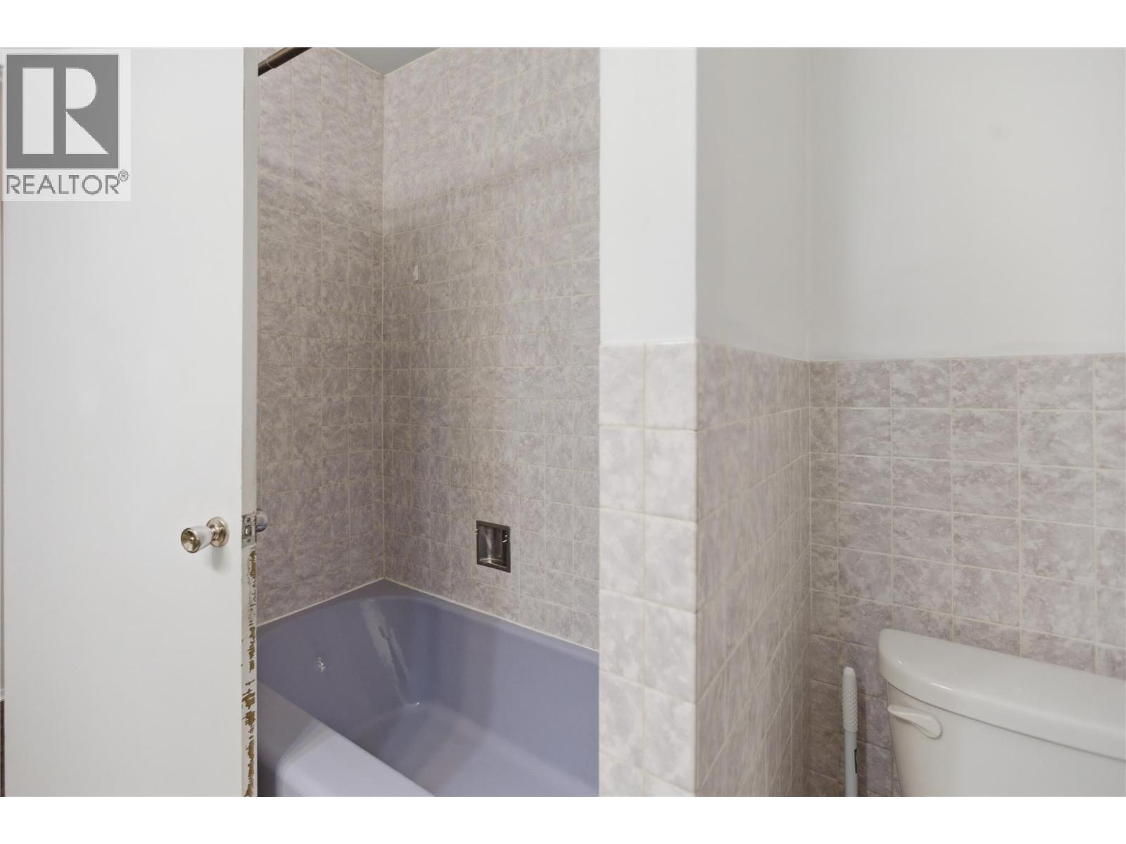 386 Tranquille Road, Kamloops, British Columbia  V2B 3G7 - Photo 11 - 10372620