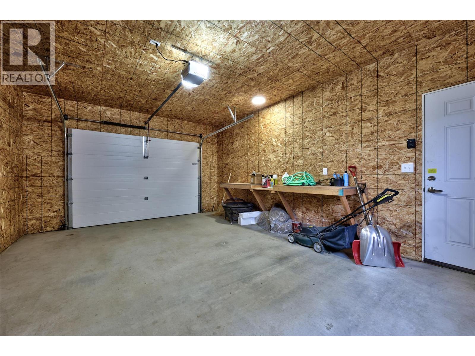 829 Okanagan Avenue, Chase, British Columbia  V0E 1M0 - Photo 47 - 10372756