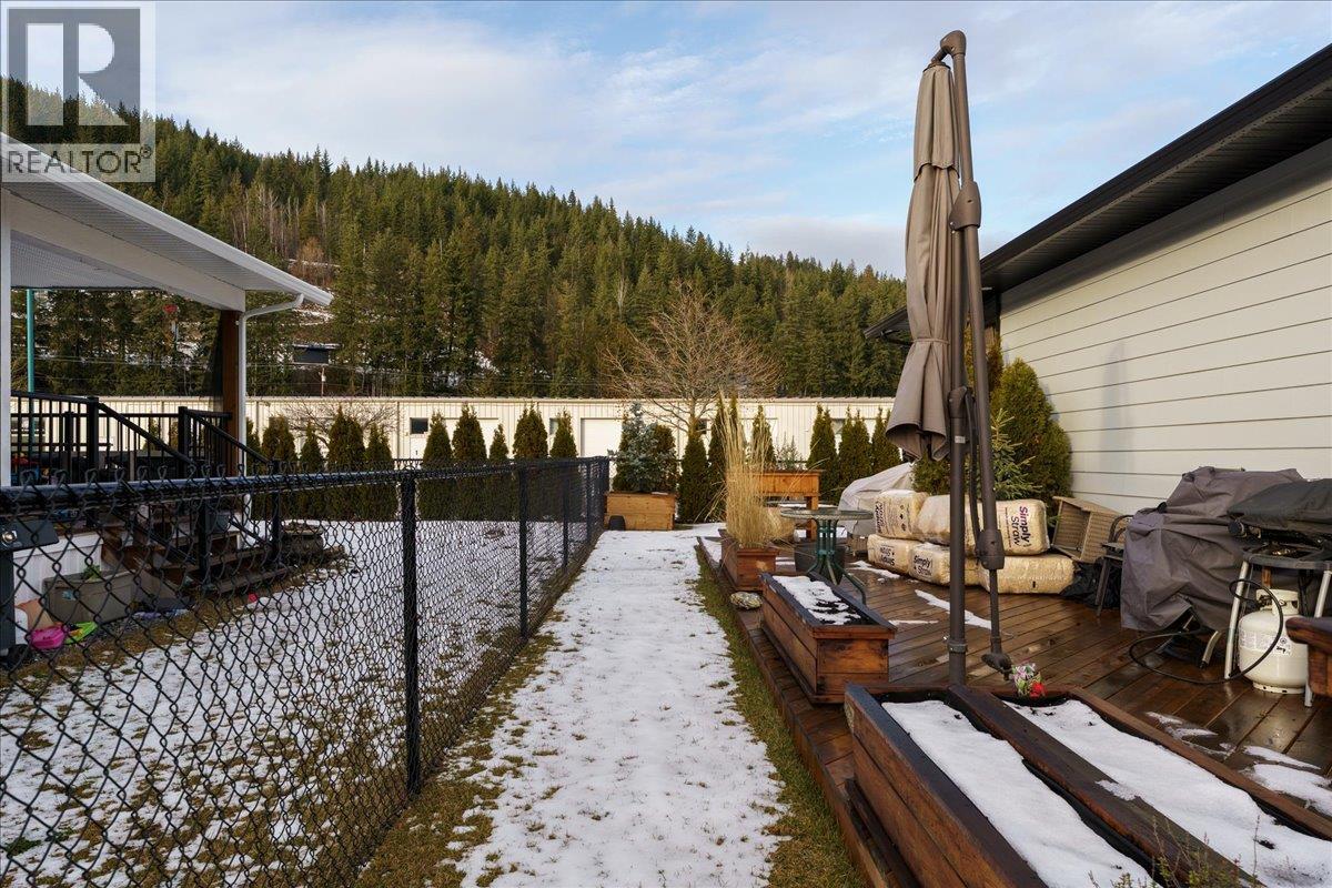 1705 Hillier Road E Unit# 11, Sicamous, British Columbia  V0E 2V4 - Photo 31 - 10372763
