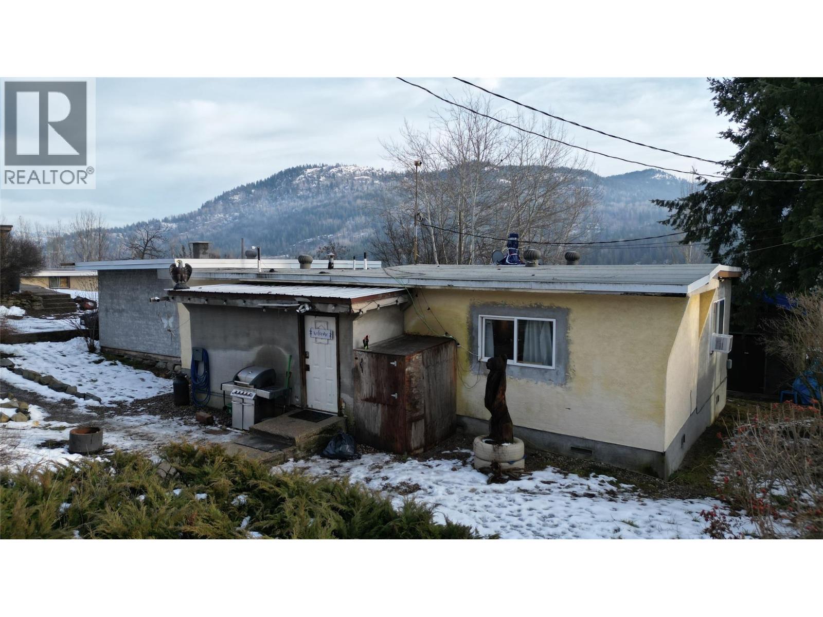 1381 3b Highway, Warfield, British Columbia  V1R 4L3 - Photo 15 - 10372814