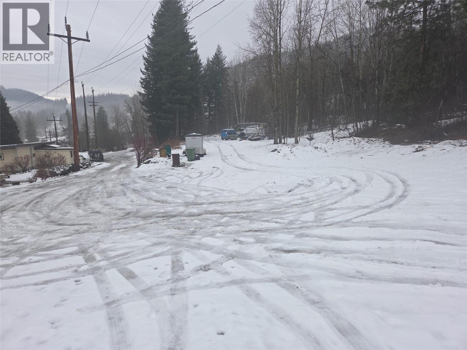 1381 3b Highway, Warfield, British Columbia  V1R 4L3 - Photo 22 - 10372814