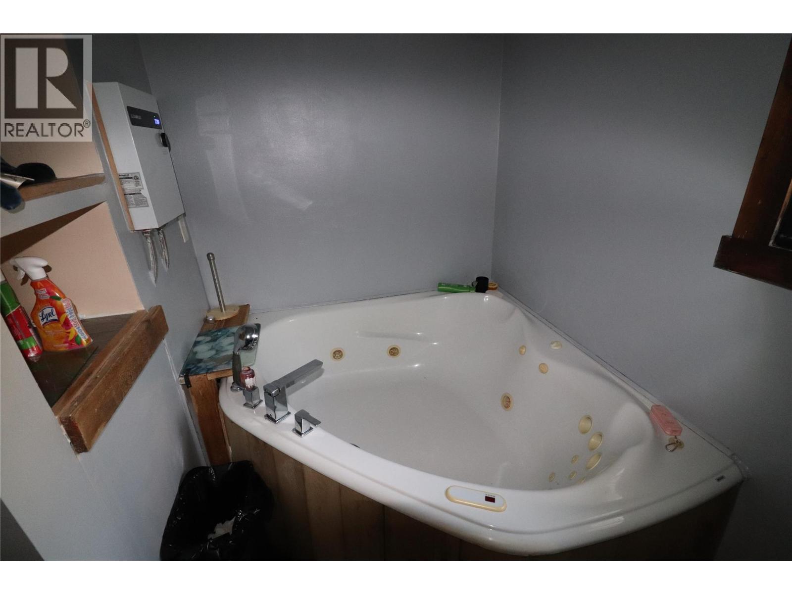 1381 3b Highway, Warfield, British Columbia  V1R 4L3 - Photo 93 - 10372814