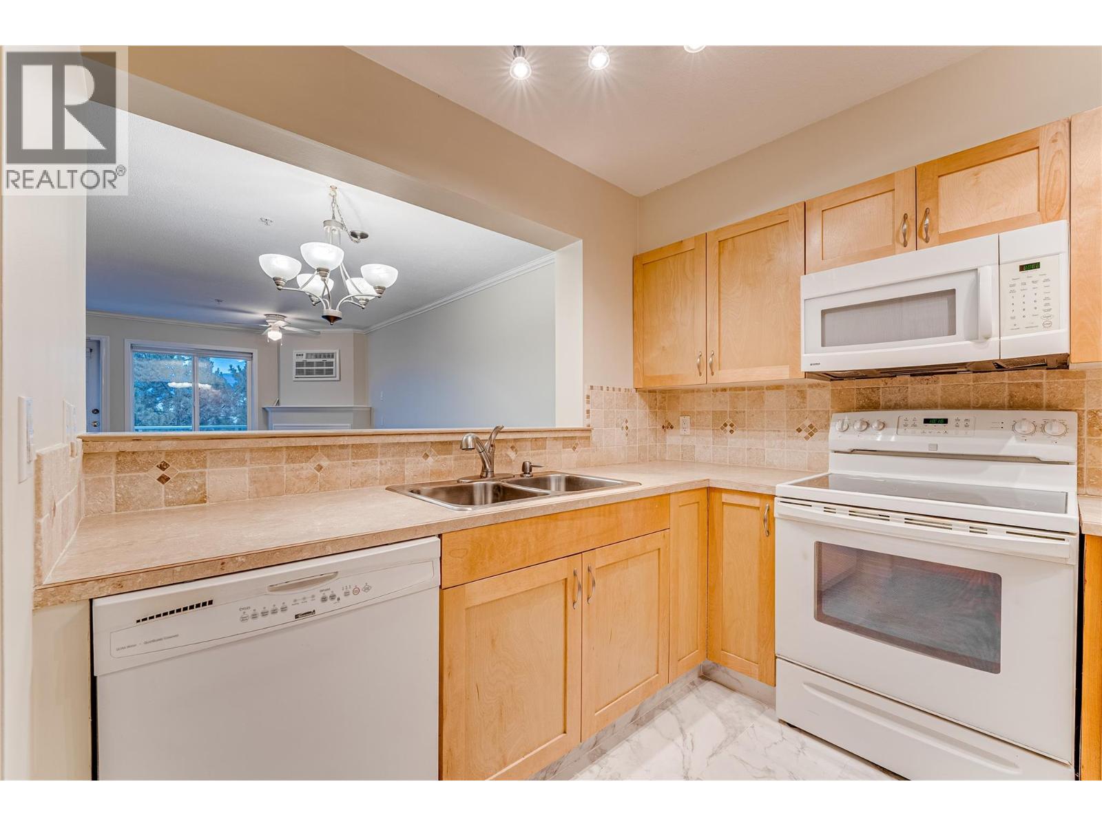 3320 Centennial Drive Unit# 102, Vernon, British Columbia  V1T 9M4 - Photo 10 - 10372086