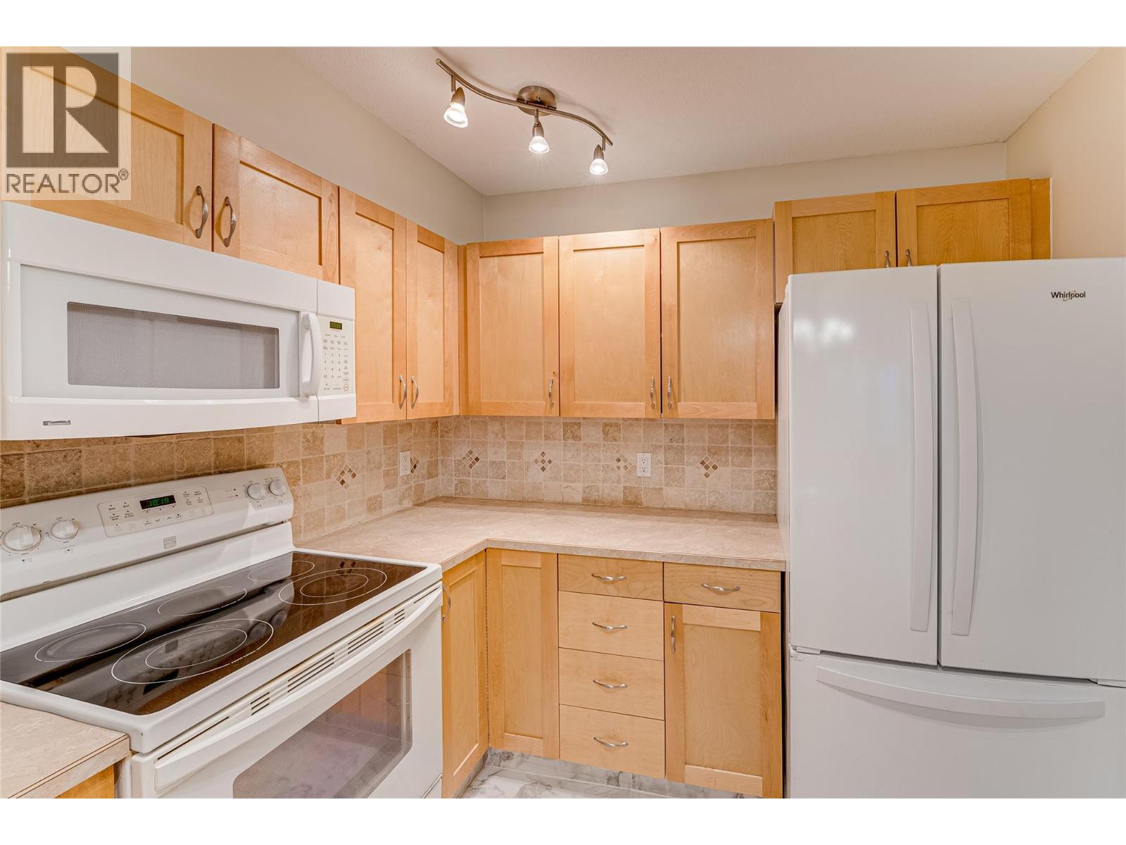 3320 Centennial Drive Unit# 102, Vernon, British Columbia  V1T 9M4 - Photo 11 - 10372086