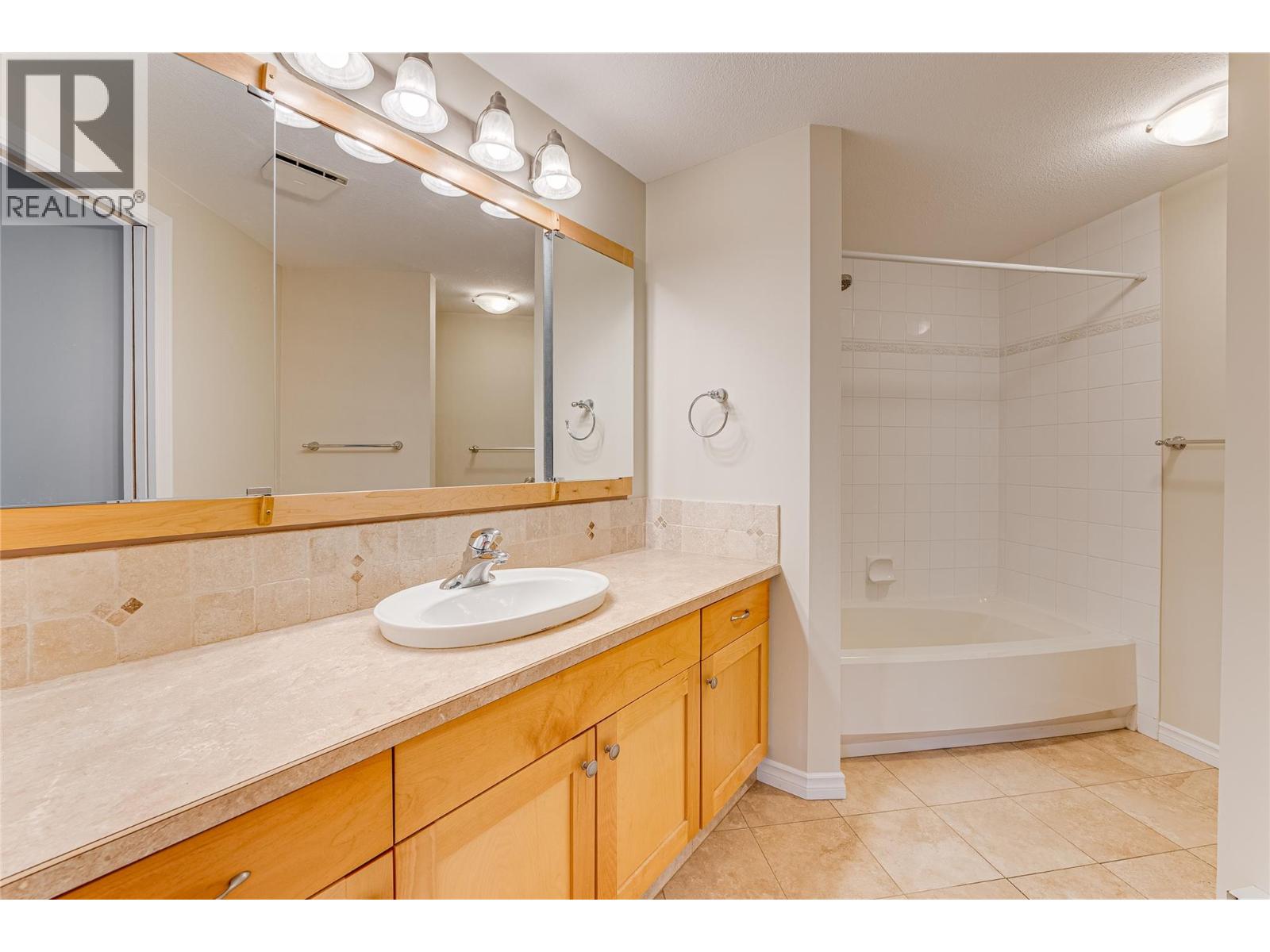 3320 Centennial Drive Unit# 102, Vernon, British Columbia  V1T 9M4 - Photo 23 - 10372086