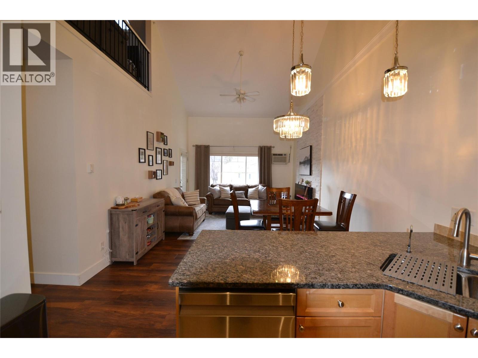 2120 Shannon Ridge Drive Unit# 304, West Kelowna, British Columbia  V4T 2Z3 - Photo 7 - 10372662