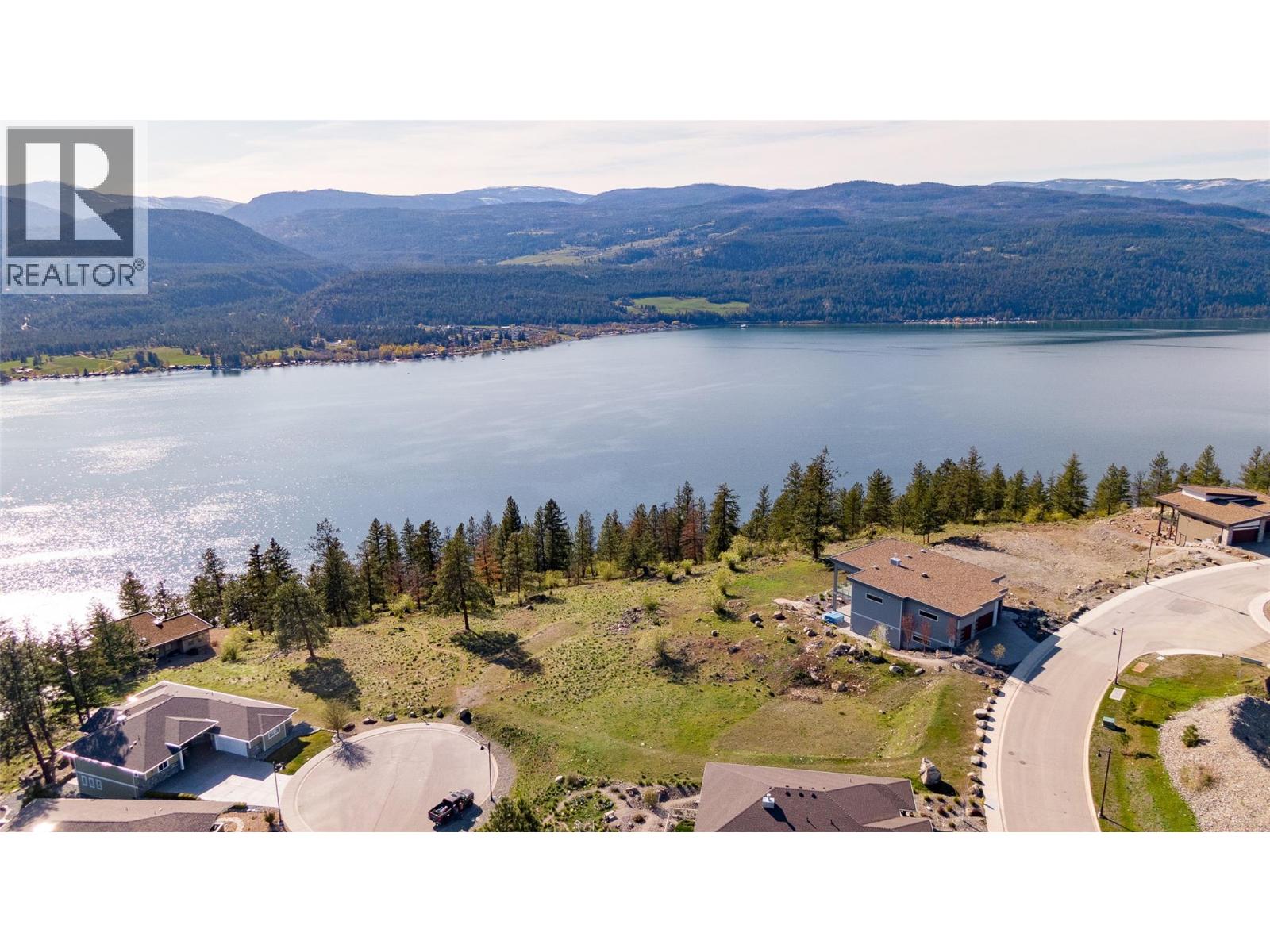 8988 Bayswater Place, Vernon, British Columbia  V1H 2K9 - Photo 8 - 10372633