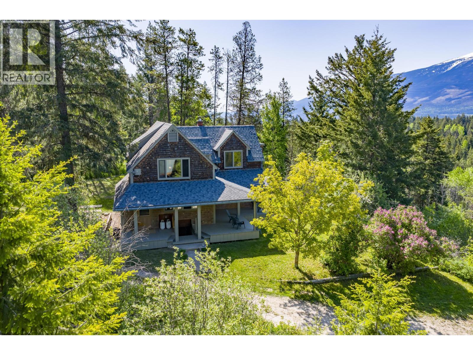 1615 Campbell Road, Golden, British Columbia  V0A 1H7 - Photo 12 - 10372773