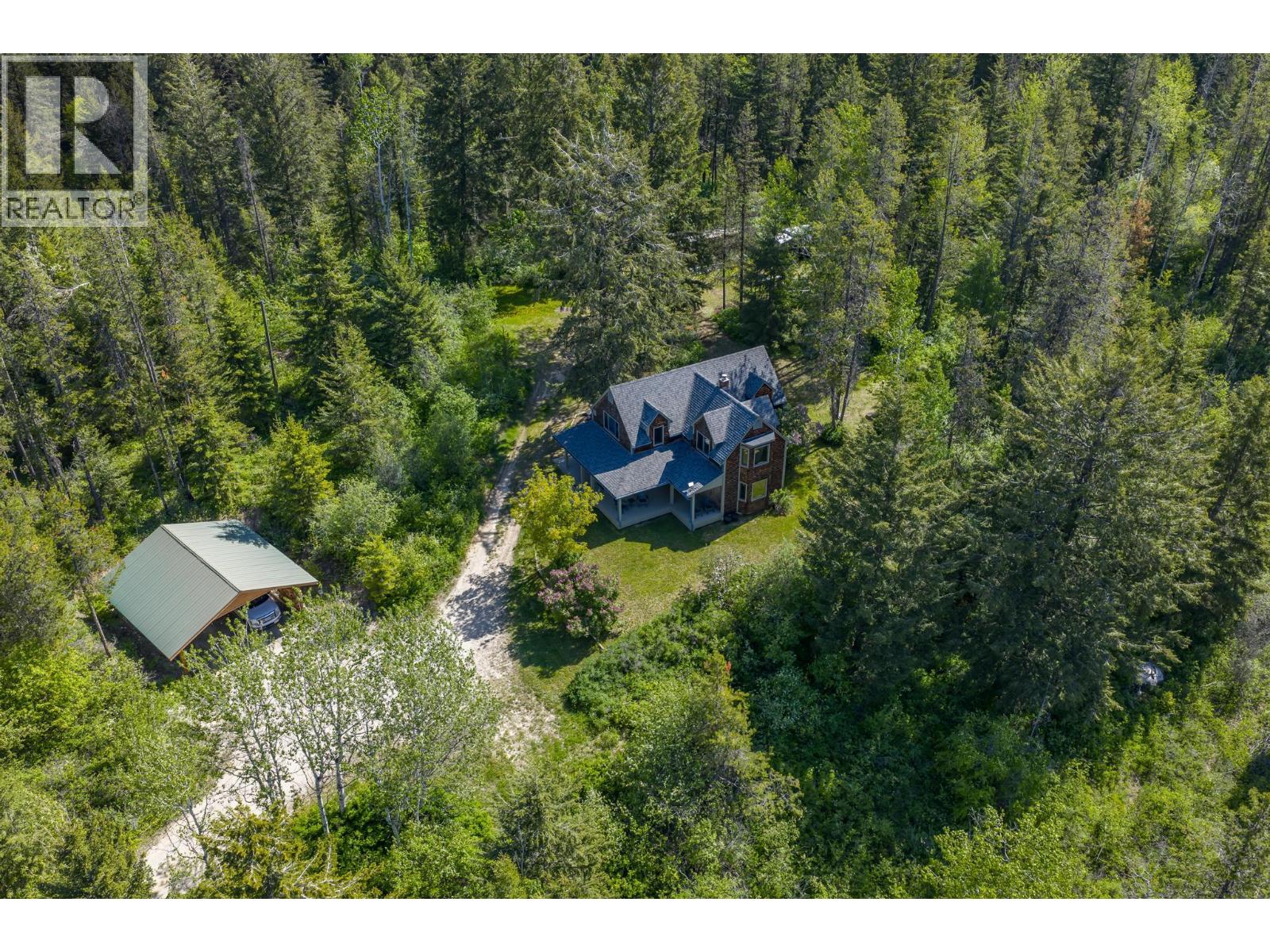 1615 Campbell Road, Golden, British Columbia  V0A 1H7 - Photo 14 - 10372773
