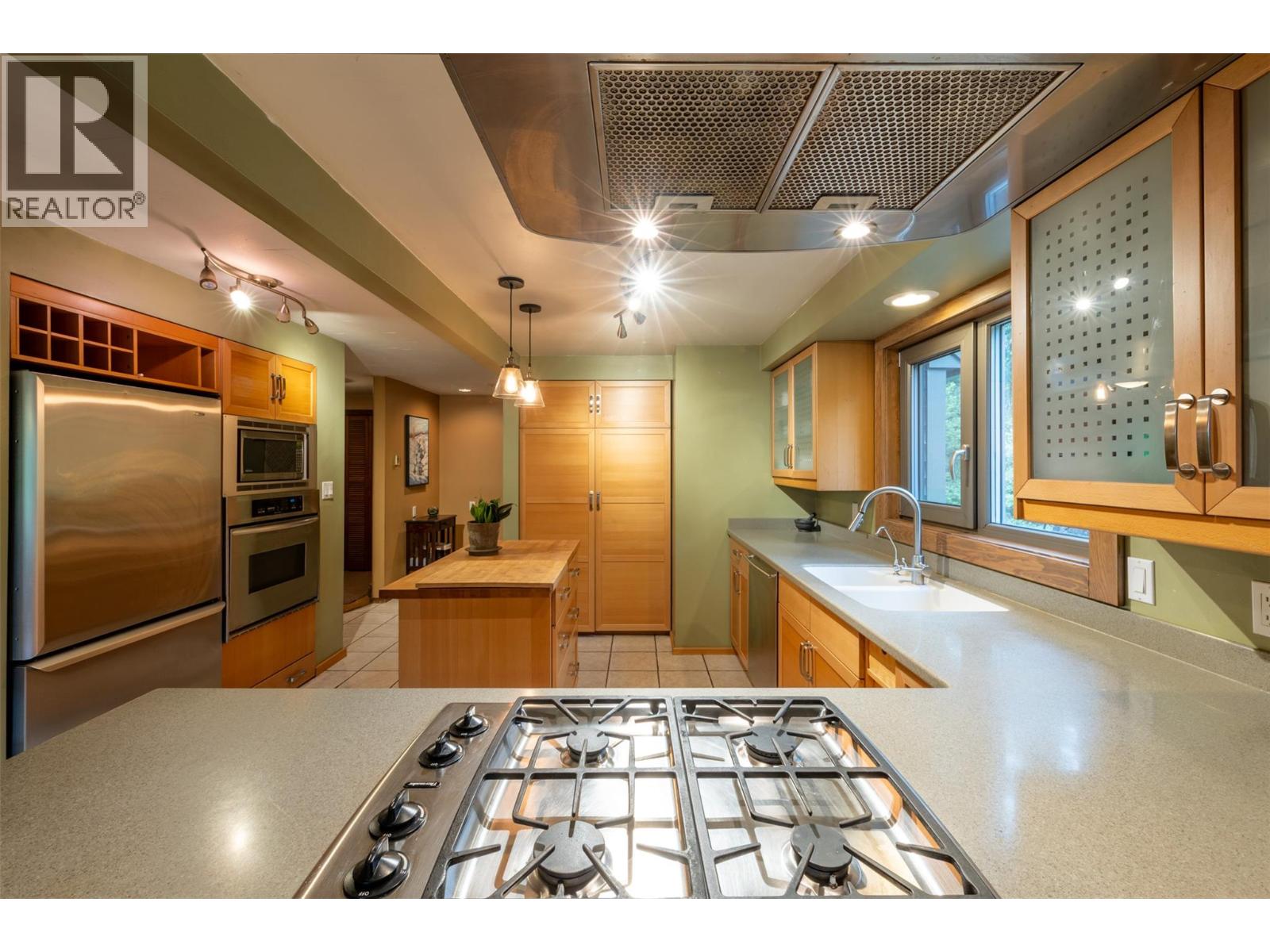1615 Campbell Road, Golden, British Columbia  V0A 1H7 - Photo 19 - 10372773