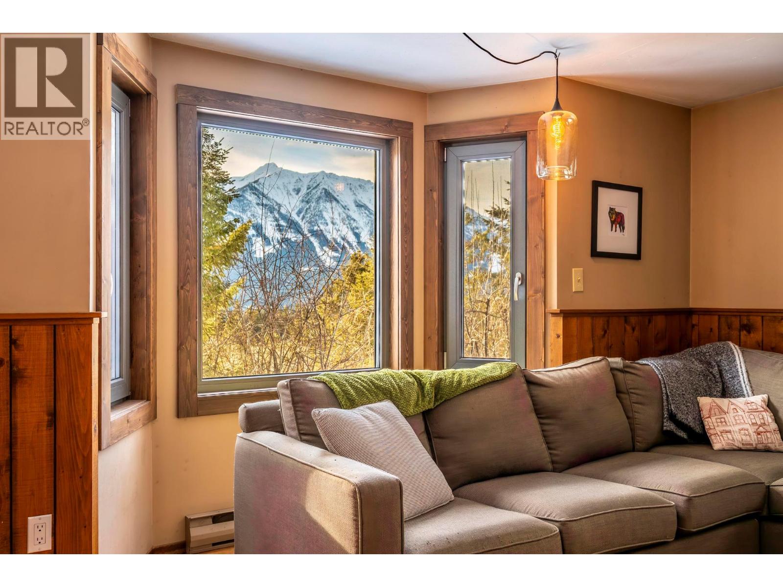 1615 Campbell Road, Golden, British Columbia  V0A 1H7 - Photo 30 - 10372773