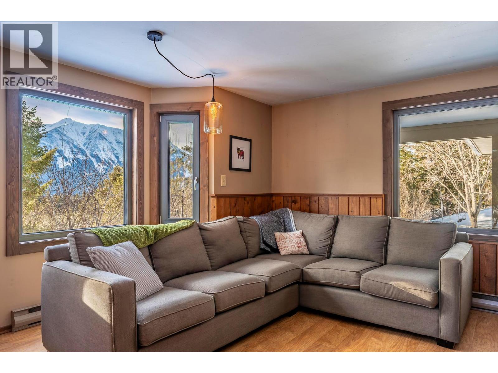 1615 Campbell Road, Golden, British Columbia  V0A 1H7 - Photo 31 - 10372773