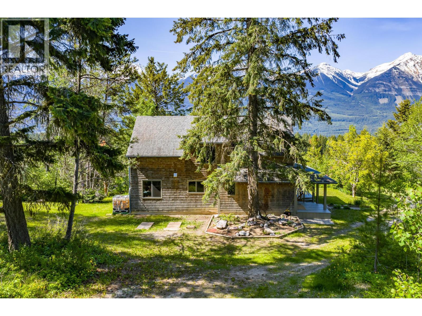 1615 Campbell Road, Golden, British Columbia  V0A 1H7 - Photo 72 - 10372773