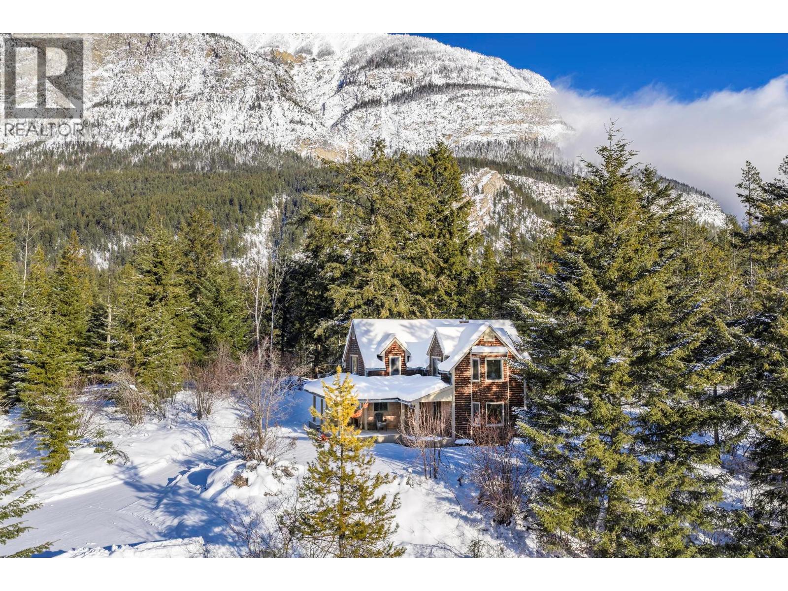 1615 Campbell Road, Golden, British Columbia  V0A 1H7 - Photo 88 - 10372773