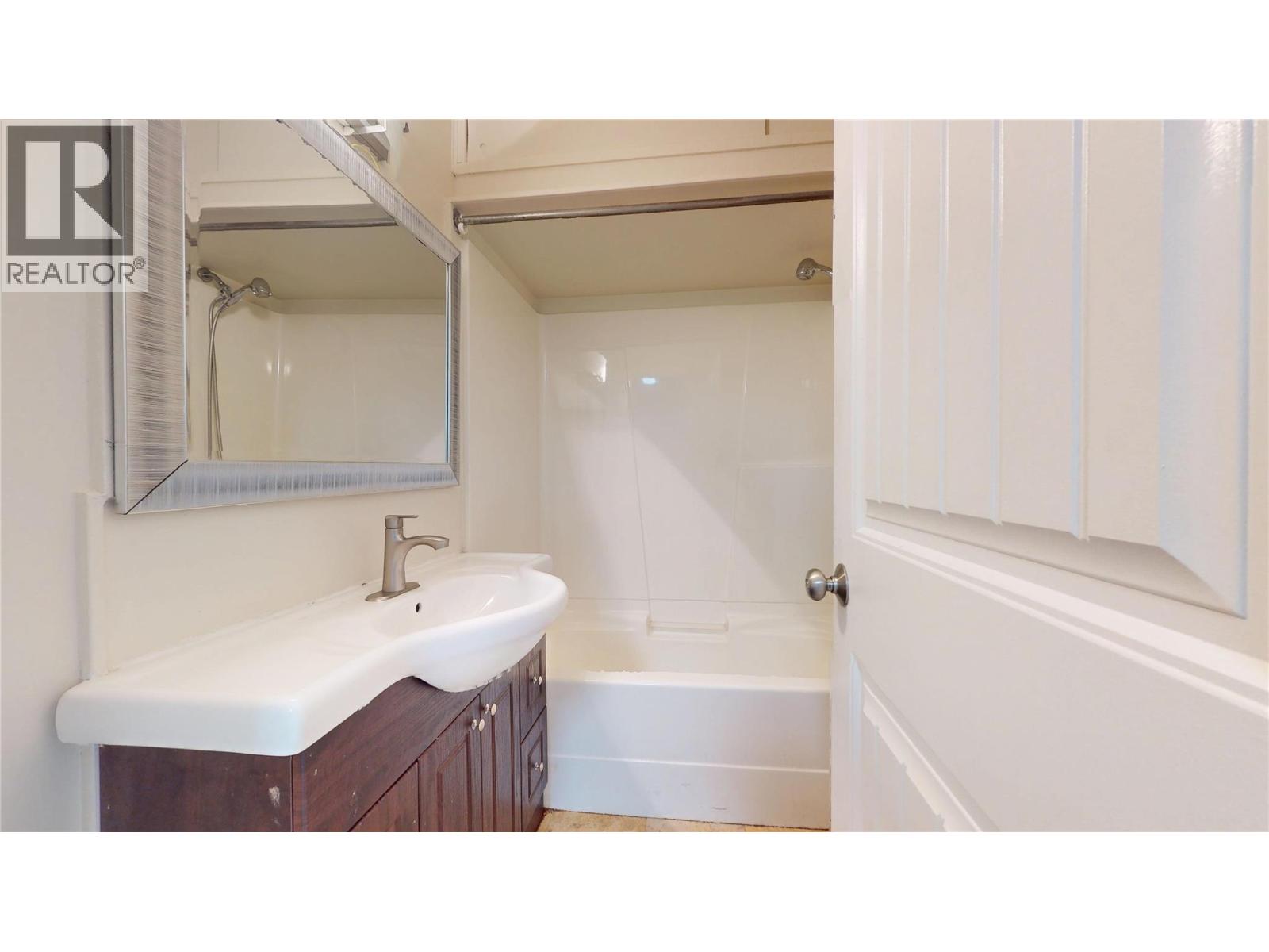 201r 9th Avenue S, Cranbrook, British Columbia  V1C 2M4 - Photo 18 - 10372790