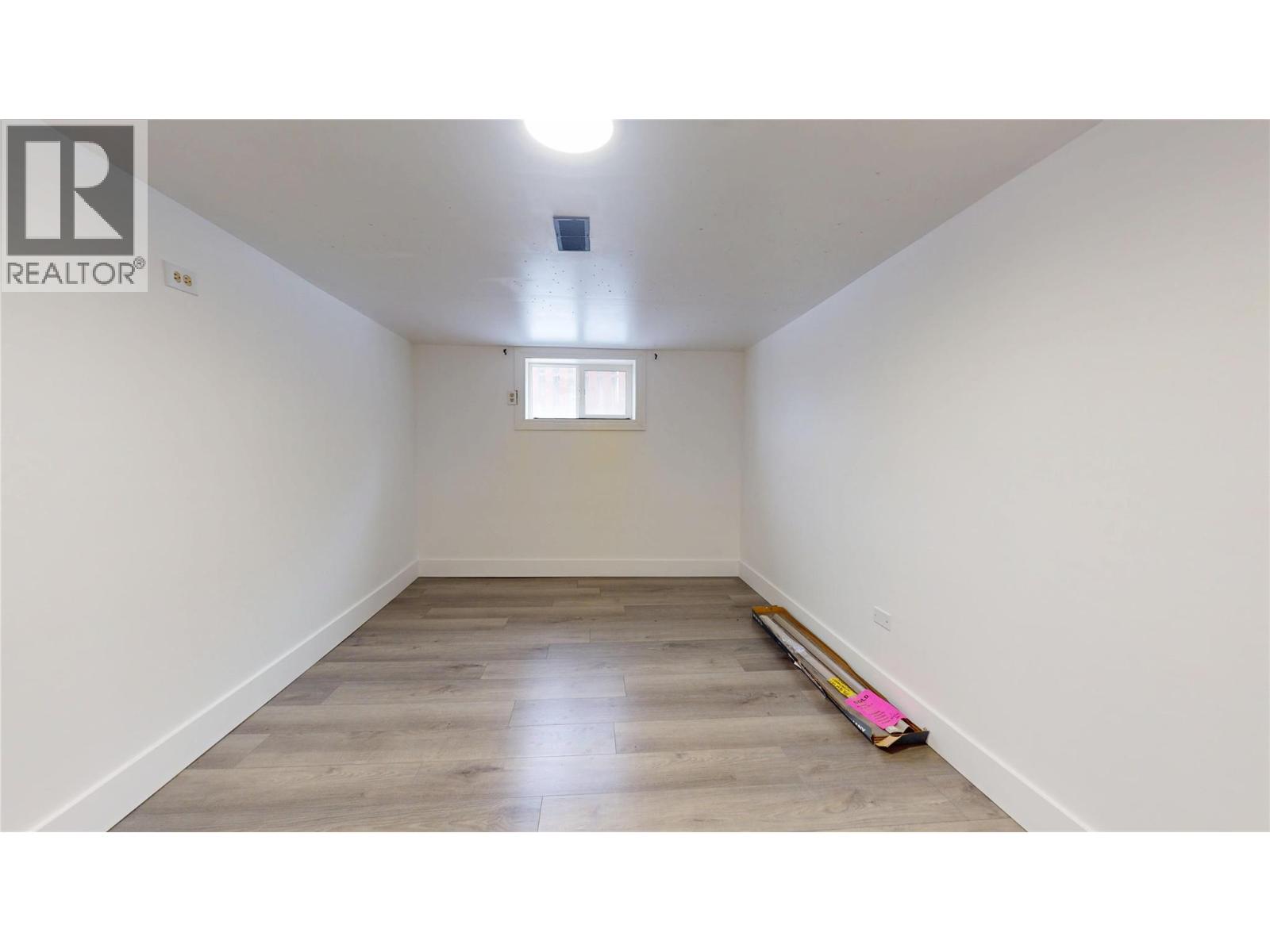 201r 9th Avenue S, Cranbrook, British Columbia  V1C 2M4 - Photo 32 - 10372790
