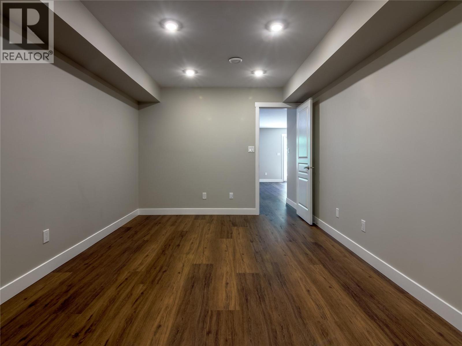 1675 Penticton Avenue Unit# 118, Penticton, British Columbia  V2A 9E2 - Photo 38 - 10372878