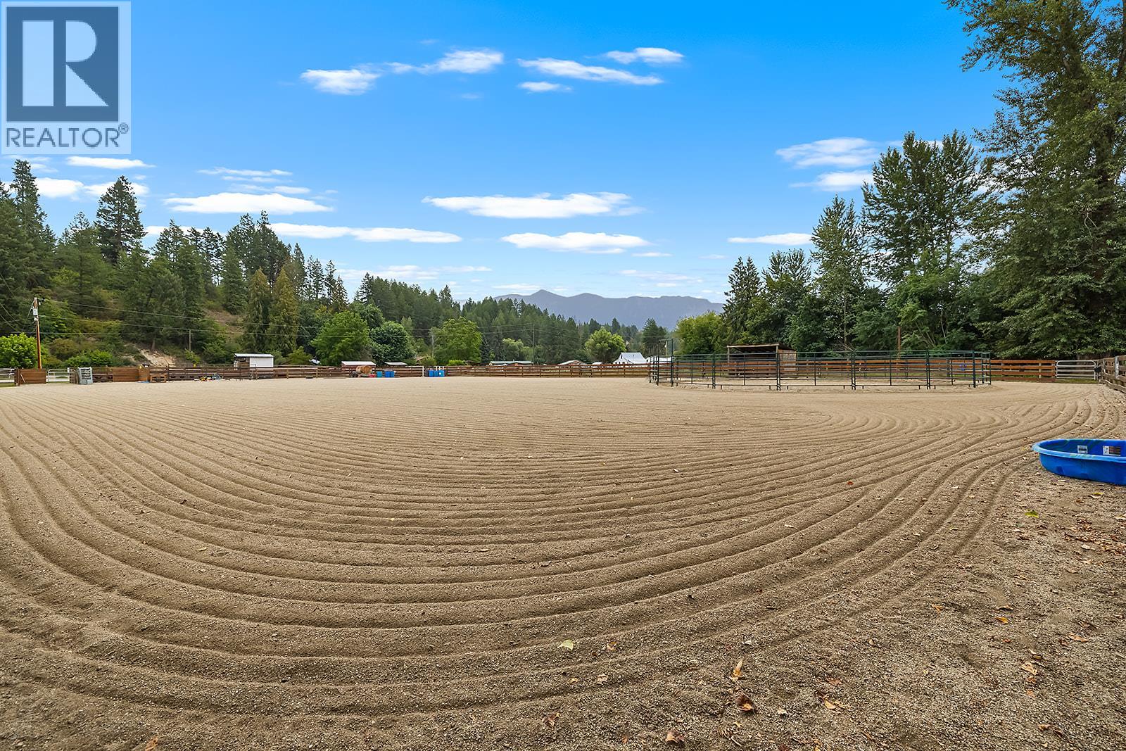 1077 Goat River South Road, Creston, British Columbia  V0B 1G1 - Photo 24 - 10372551