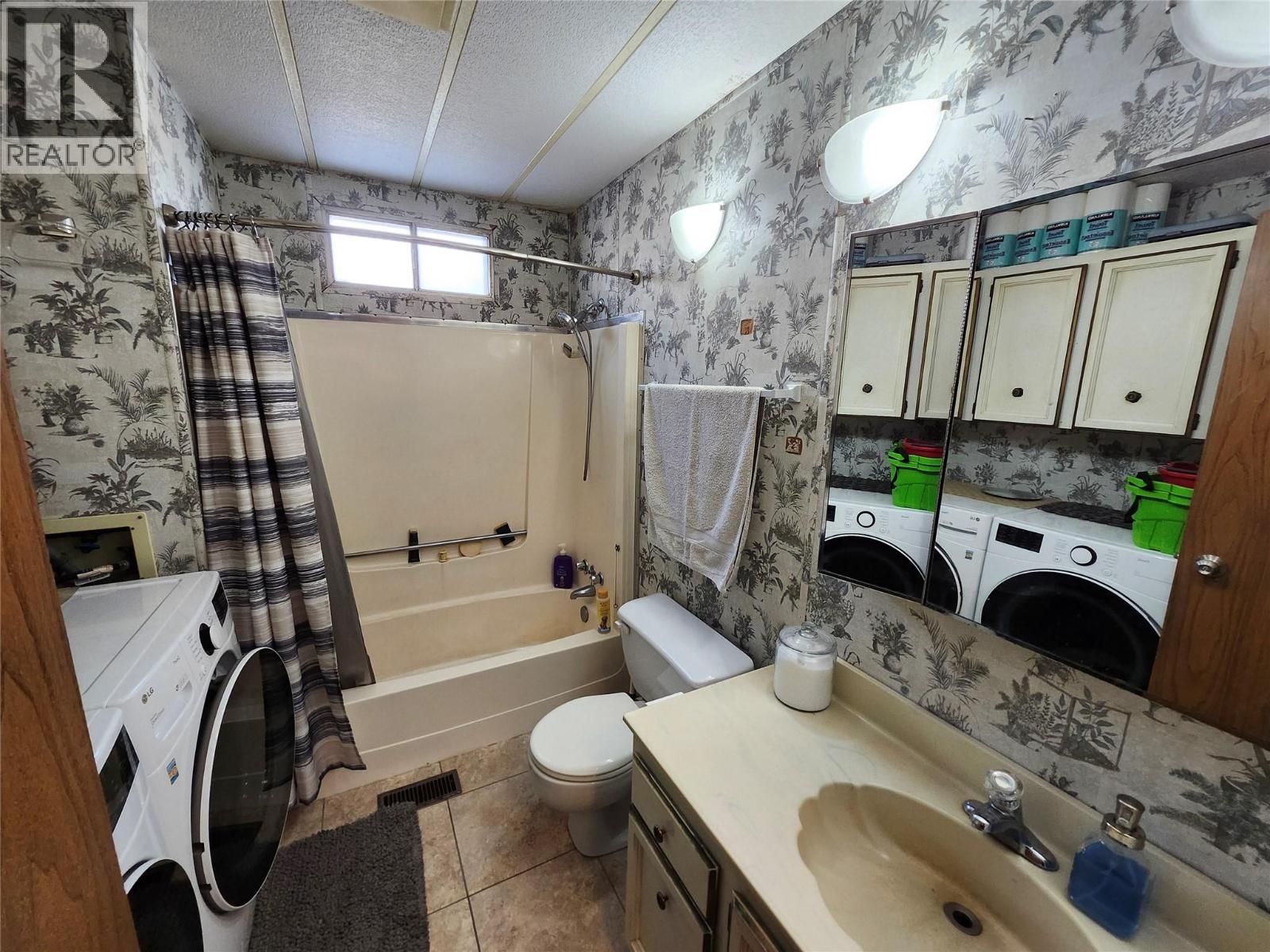327 Edward Street, Revelstoke, British Columbia  V0E 2S0 - Photo 19 - 10372312